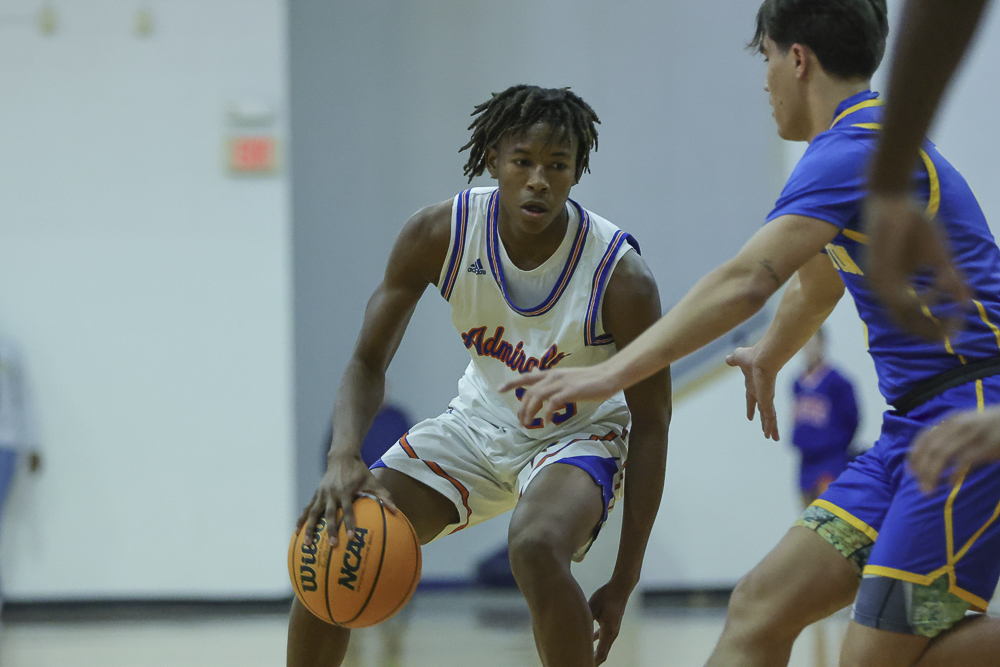 Prep Hoops: 40th Admiral Hardwood Club Holiday Classic is a forgettable one for the host Gulfport team