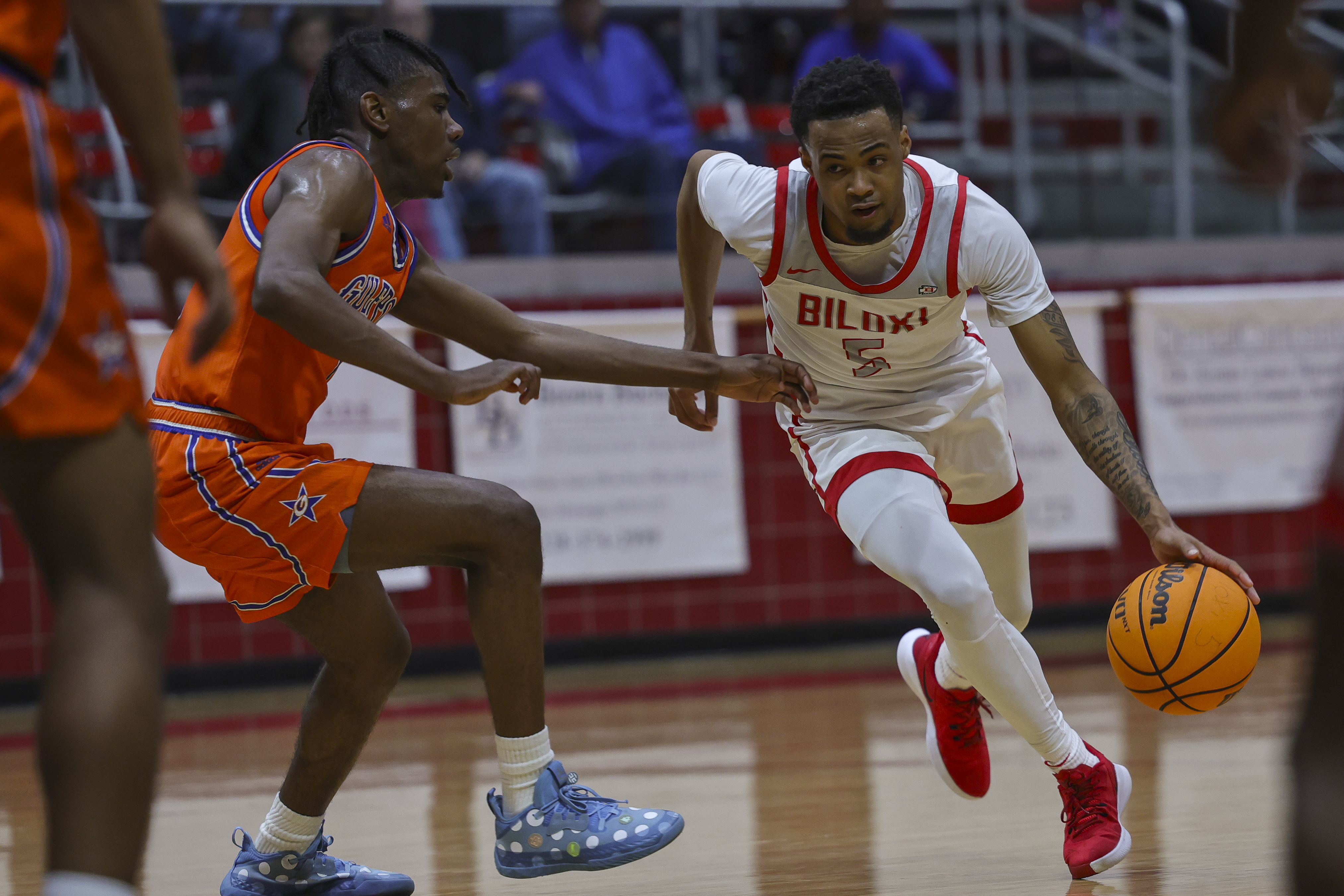 Prep Hoops: Biloxi boys climb atop Region 4-7A race with HCHS right on track as well after action Friday