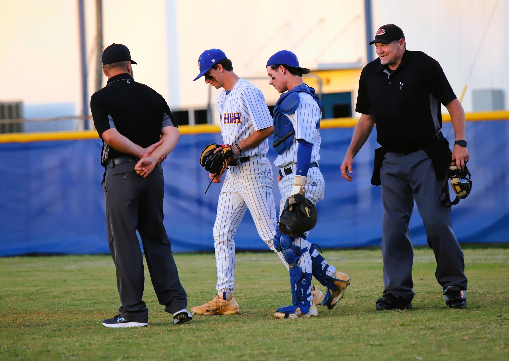 Prep Baseball: Bay High picks up first win beating St. Martin after Yellow Jackets nip Pascagoula