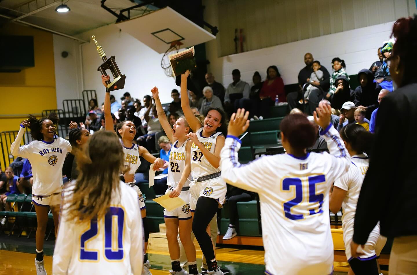 Prep Hoops: Bay High girls, Pass Christian boys remain perfect in Region 8-4A play as each takes titles
