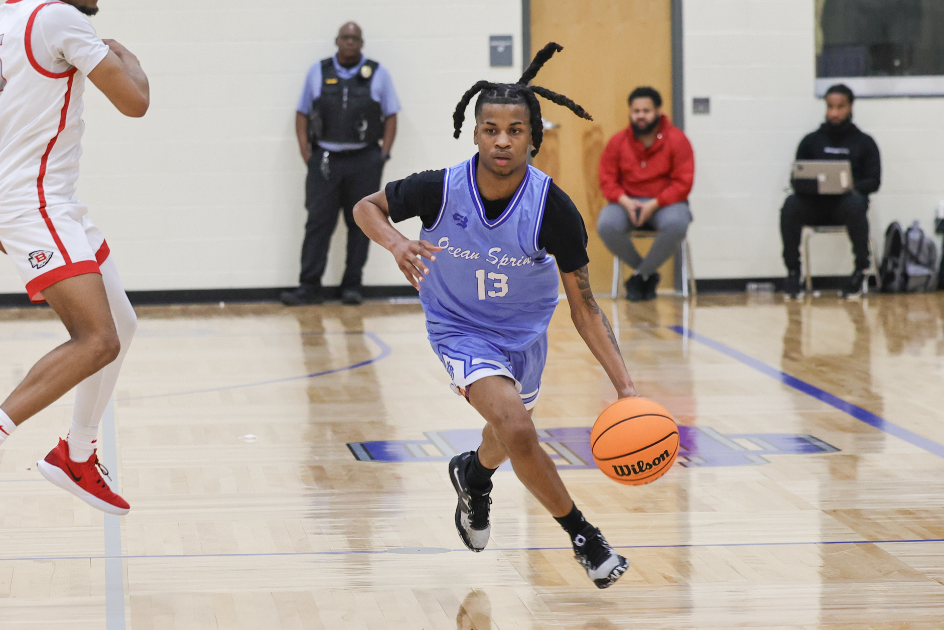 Prep Hoops: Greyhounds slip past Indians in OT to face HCHS in Region 4-7A title tilt