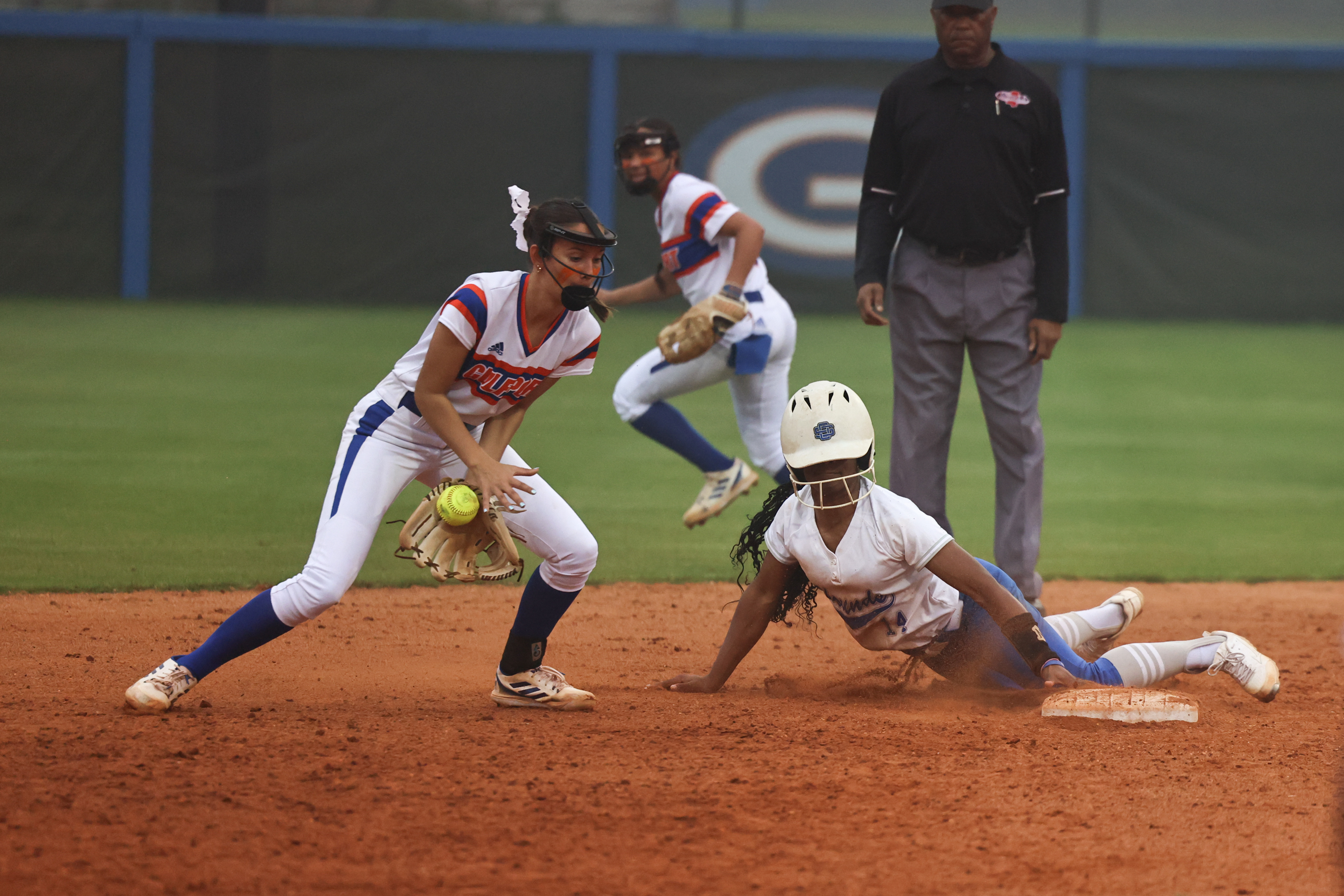 Prep Softball: Ocean Springs slips past home-standing Gulfport in opening day Battle of the Beach action