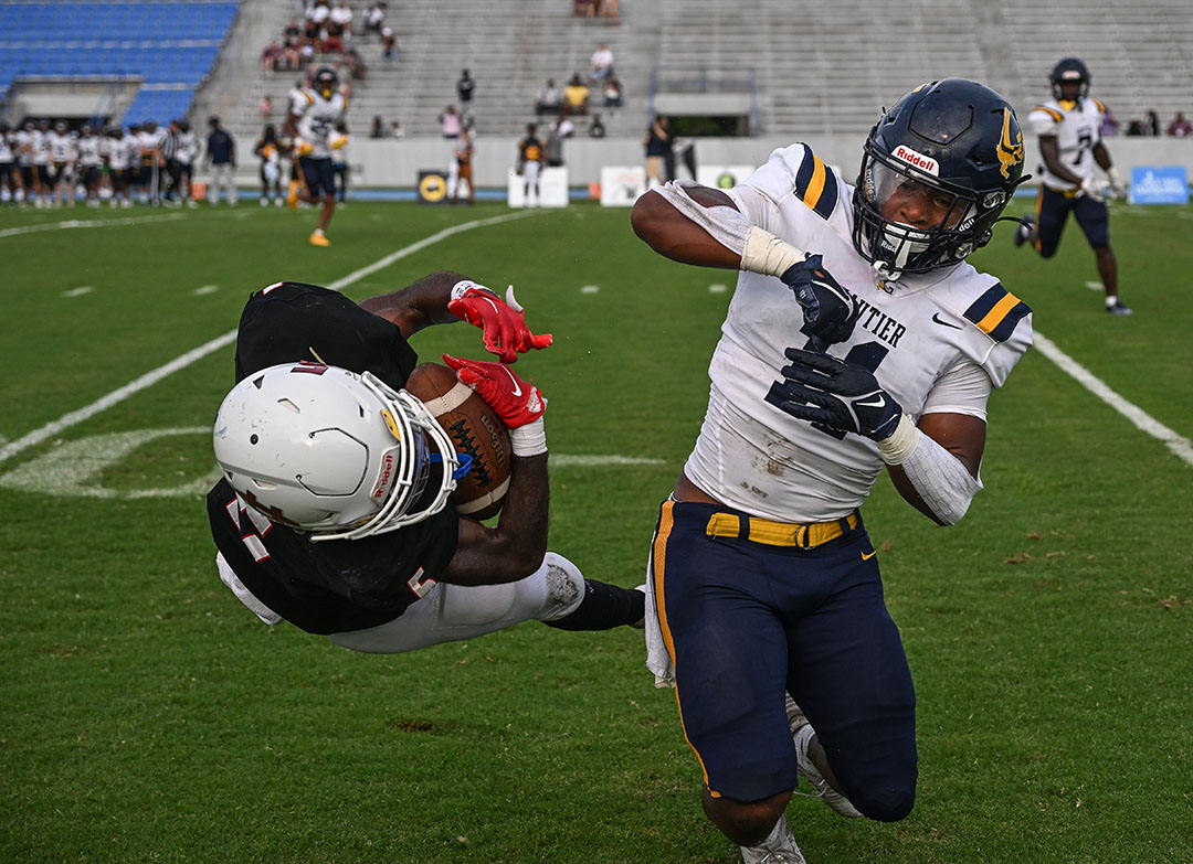 Prep Football: “Friday Night Rewind” — Here are 7 things we noticed in the “Southern 6”