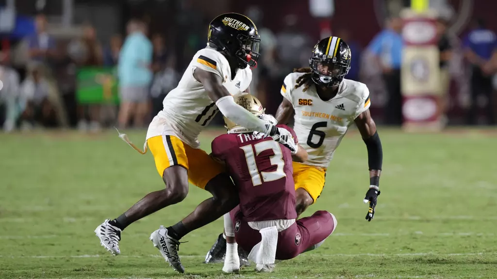 Prep Football Notebook: George County alum Dylan Lawrence excels at USM; OS reunion and “Super 7 in the Southern 6 Poll”