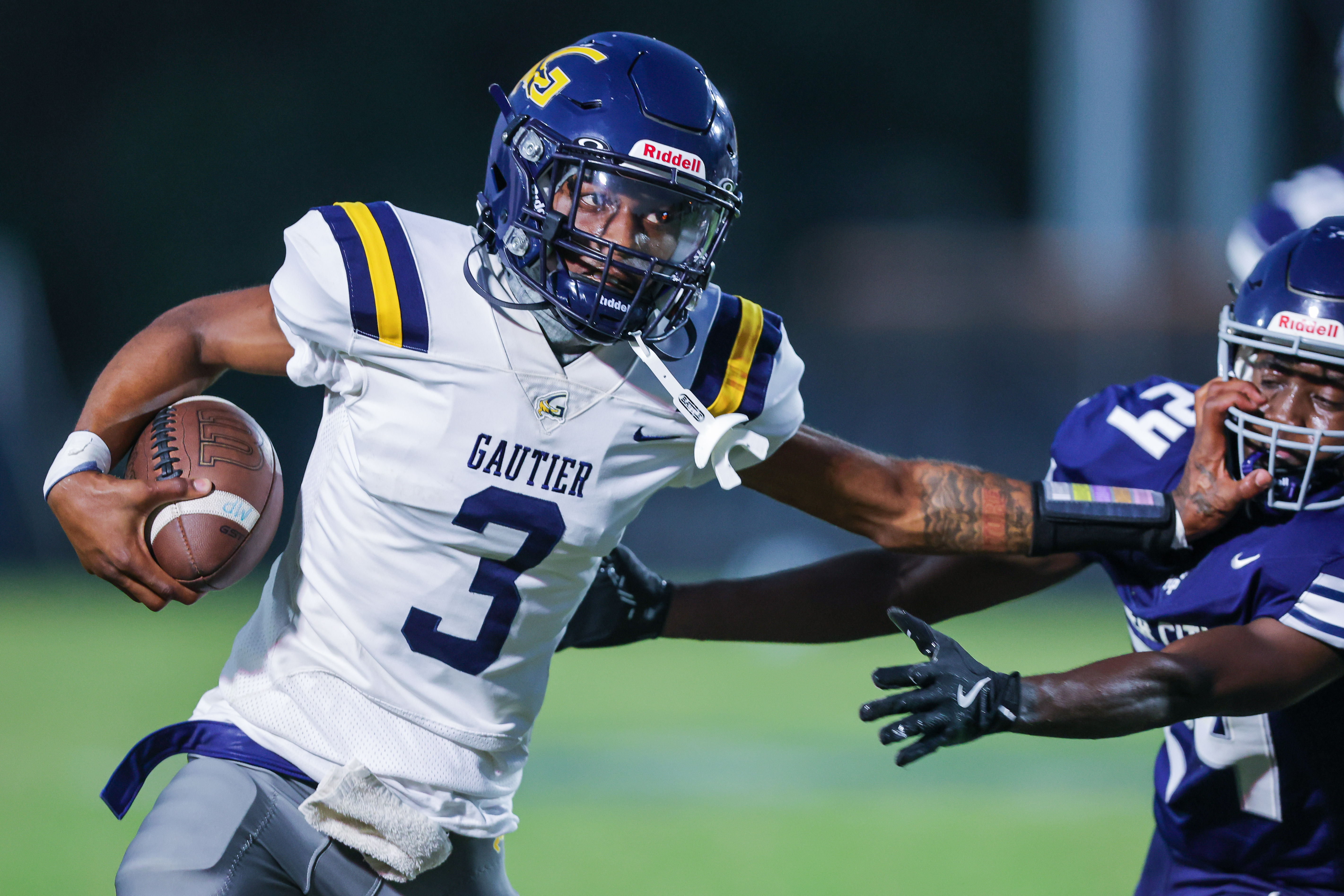 Prep Football: “Weekend Rewind” — 7 things in the “Southern 6” we noticed Friday night