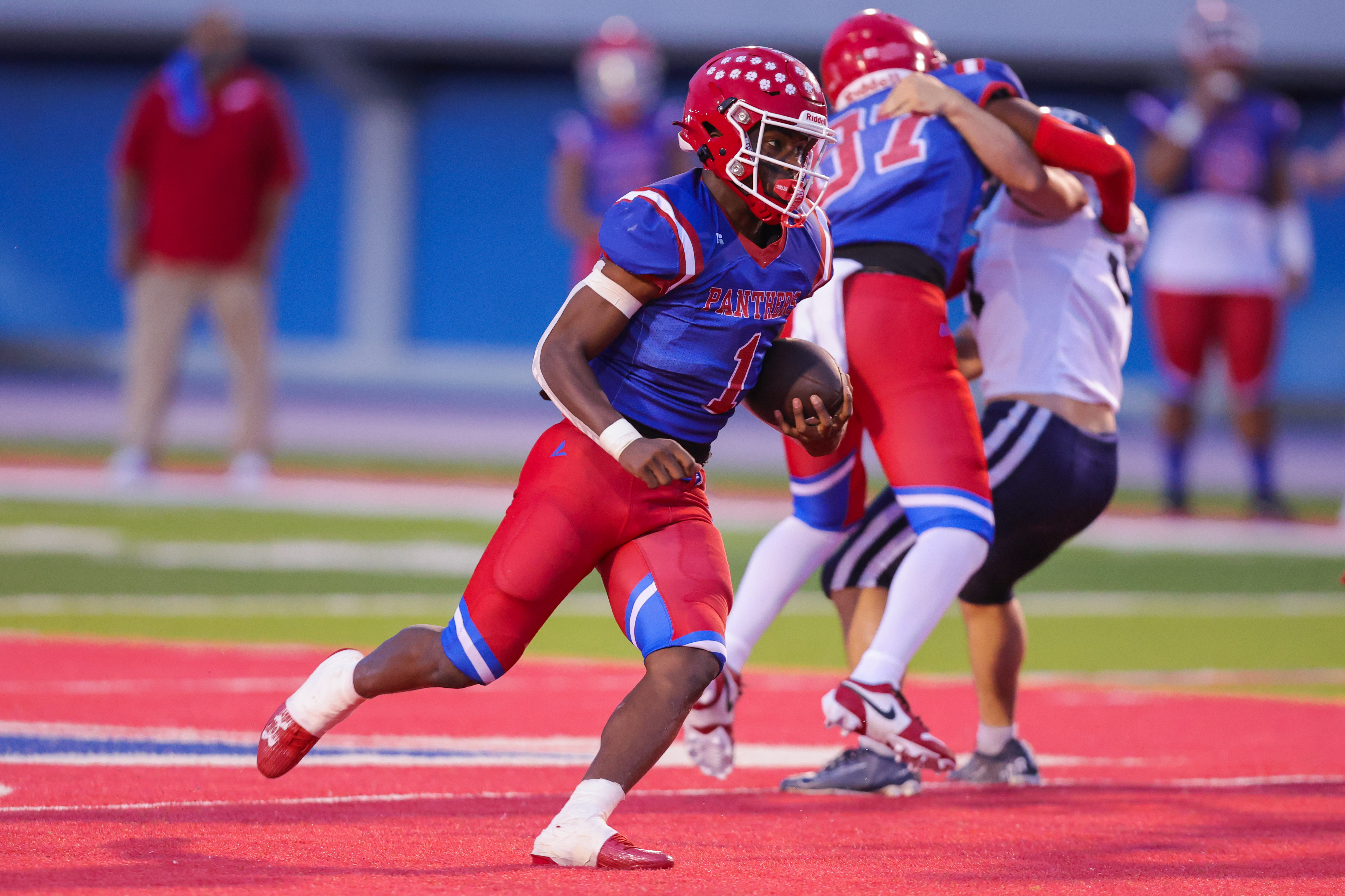 Prep Football: Historic 100th meeting between Pascagoula and Biloxi is the “Sonic Big Game of the Week”