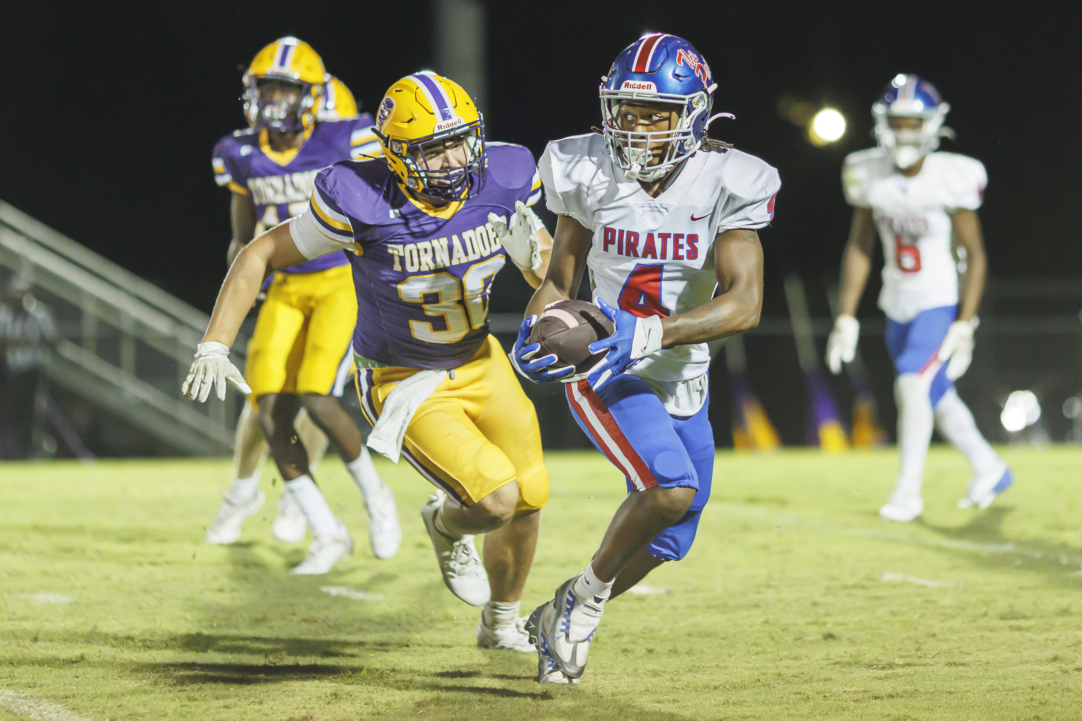 Prep Football: “Friday Night Rewind” — Here are 7 things in the “Southern 6” we noticed last week