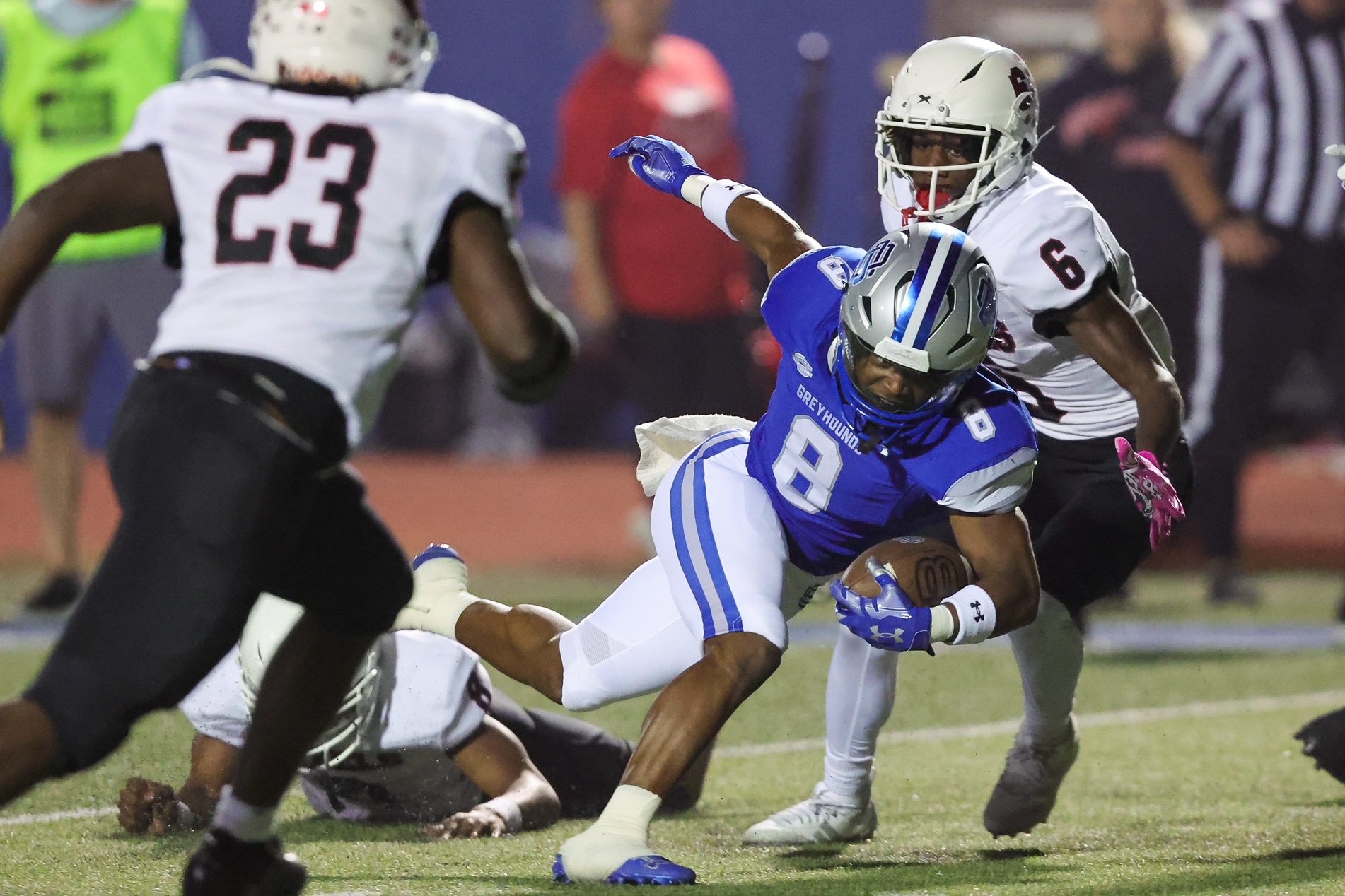 Prep Football: Ocean Springs hammers Harrison Central 48-3 for 21st straight region win