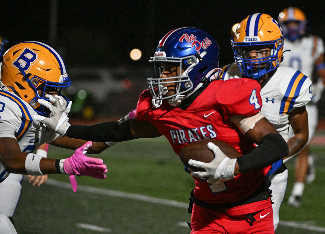 Prep Football: Pass Christian heads into the playoffs with a big win over neighborhood rival Bay