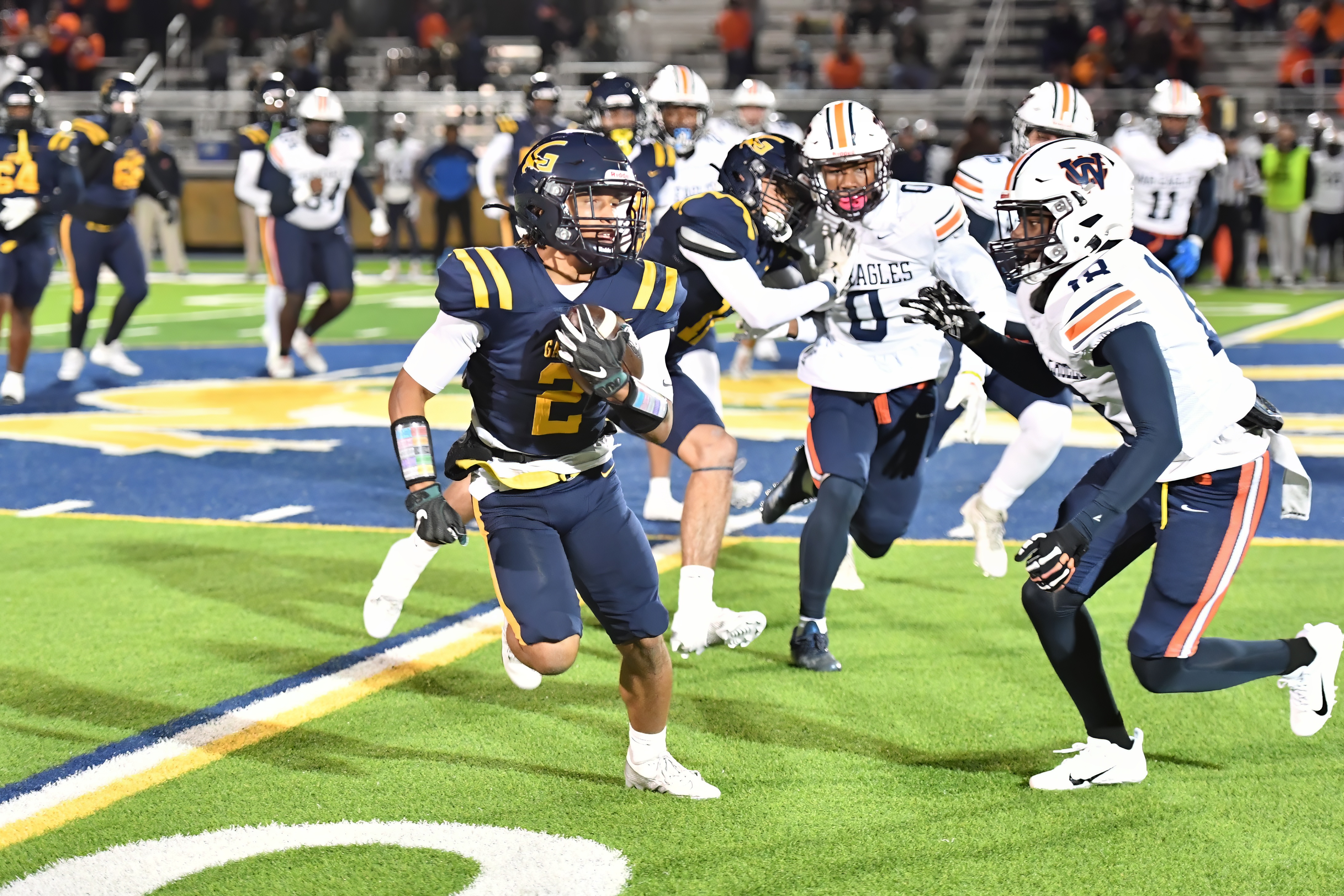 Prep Football: Gautier slips past Wayne County 28-27 to move on to third straight Class 5A South State title tilt