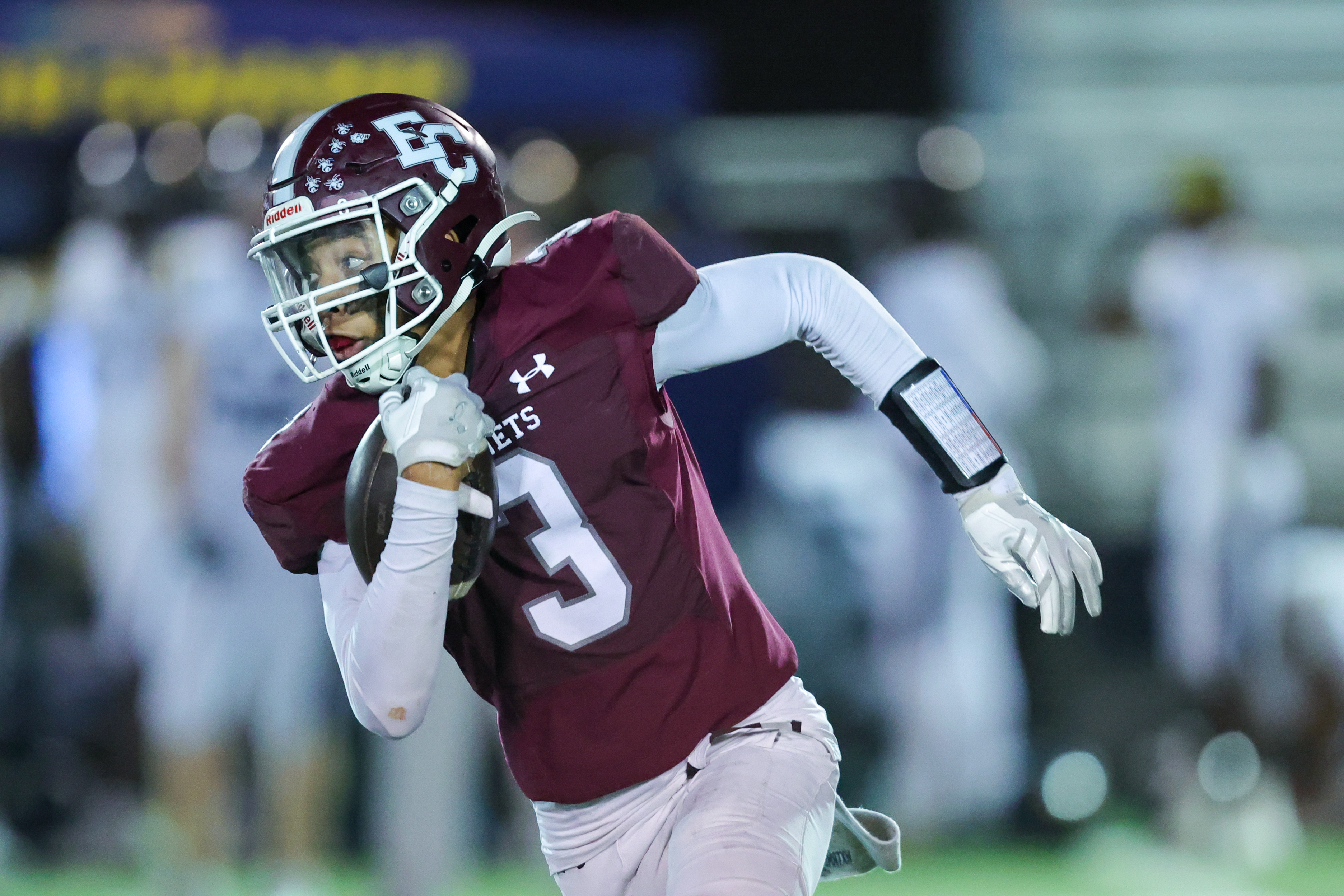 Prep Football: East Central stuns visiting Vancleave 28-26 in Region 4-5A action