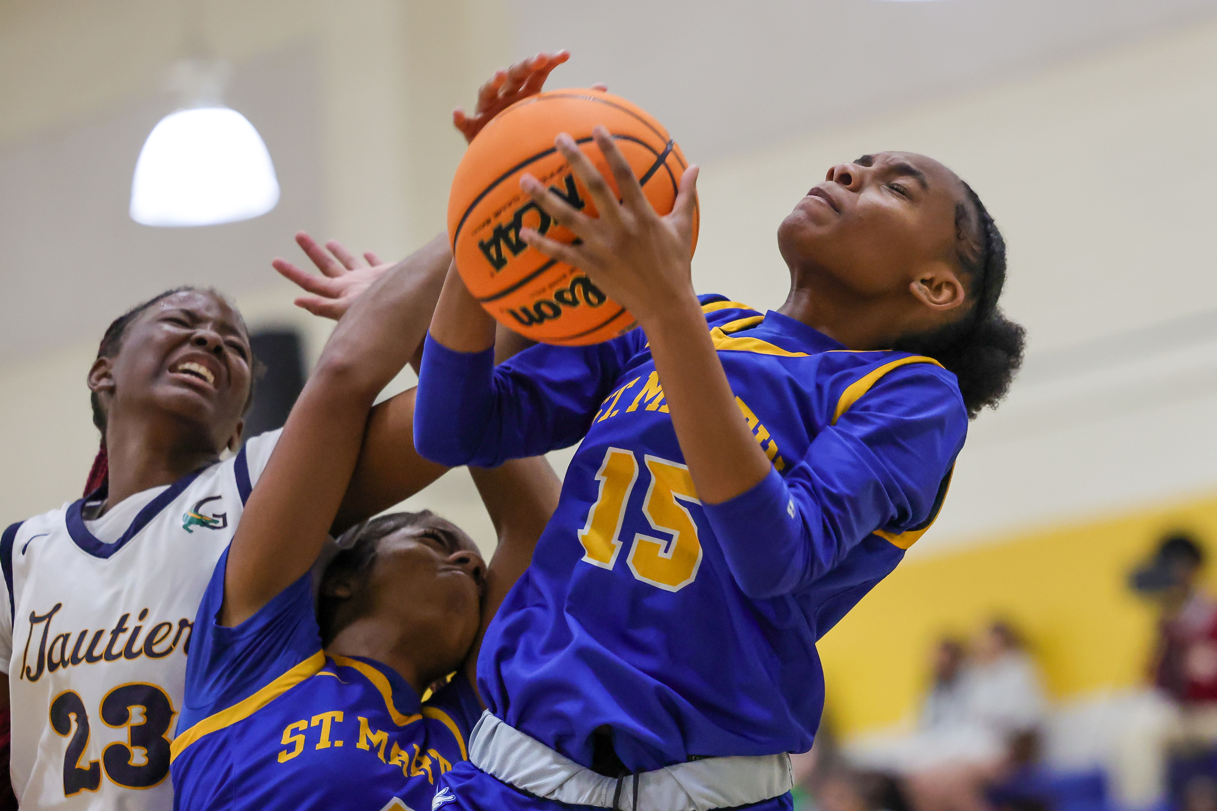 Prep Basketball: St. Martin girls are off to an impressive 15-0 start after picking up two wins over the weekend
