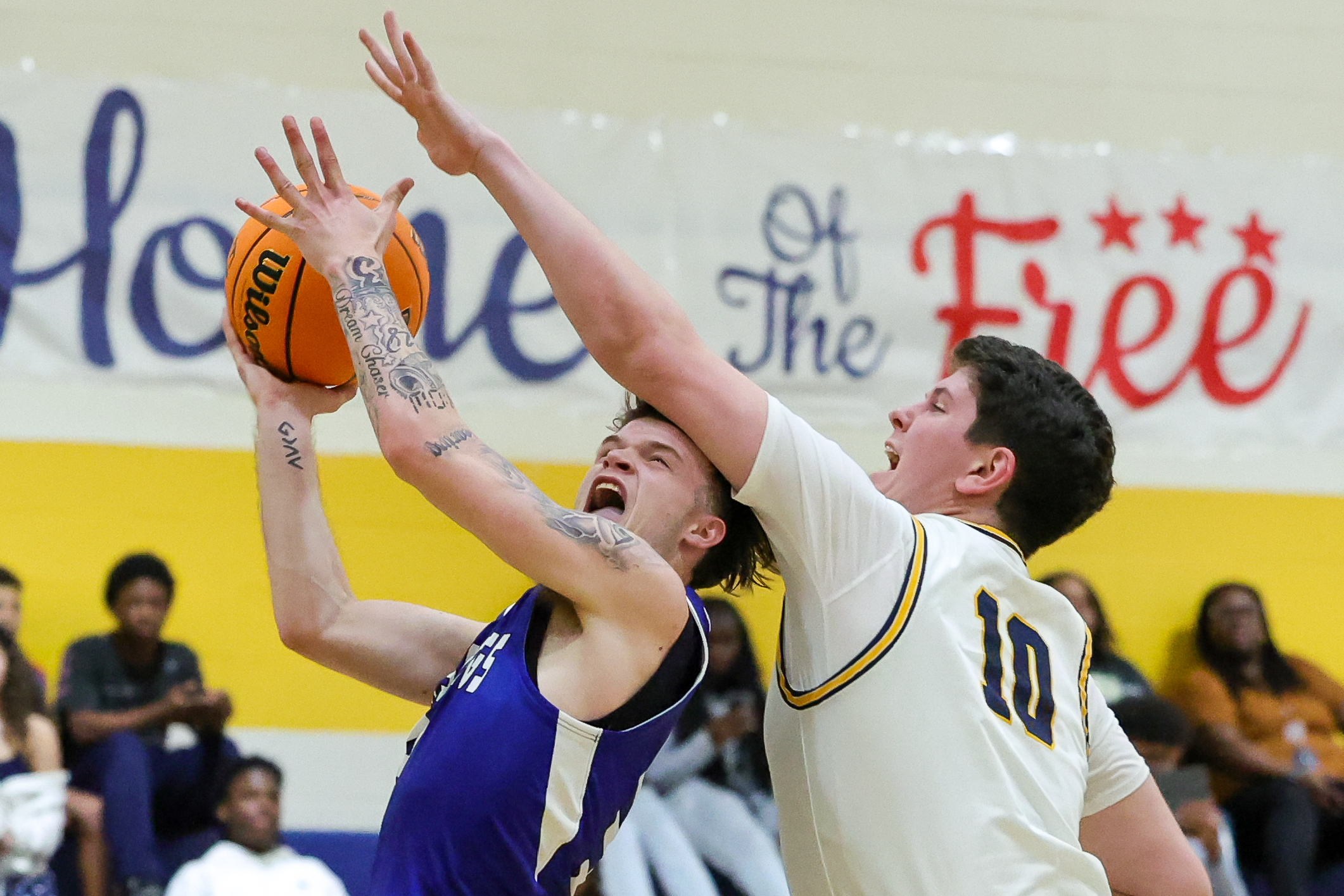 Prep Basketball: Noblitt drains 32 points guiding Greyhounds to two wins in Theodore Tournament
