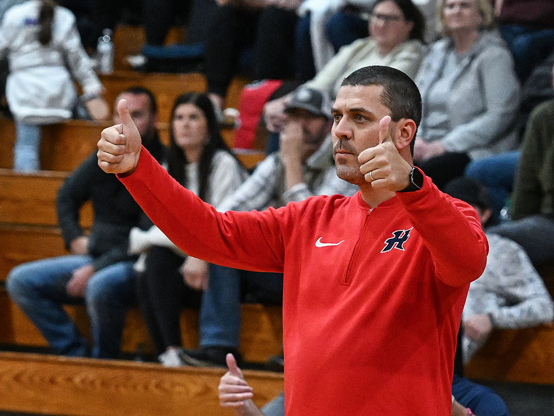 Prep Basketball: 20th straight region win for Lady Hawks seals berth in Class 6A South State playoffs