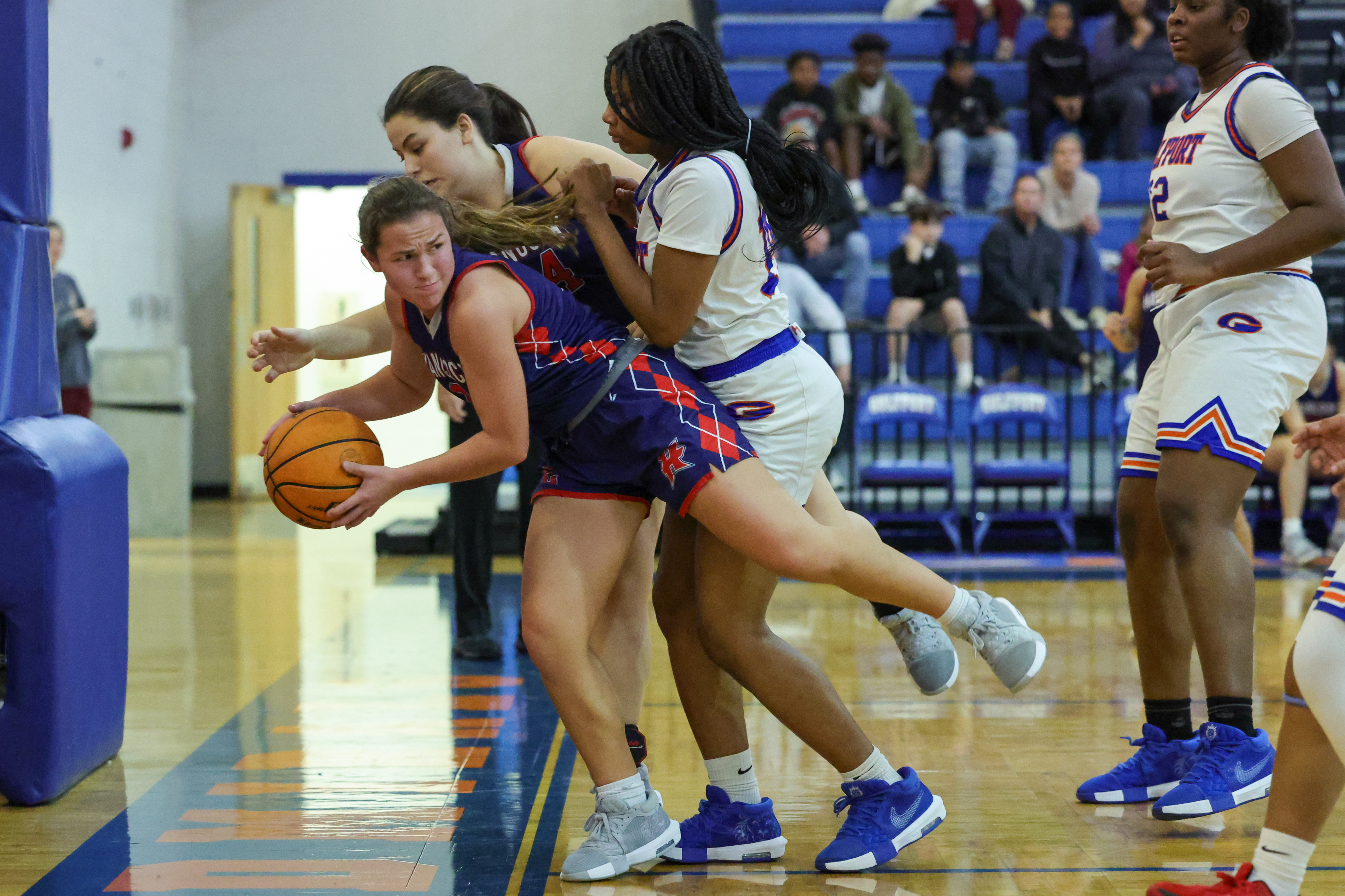 Prep Basketball: Lady Hawks fend off Lady Admirals 42-25 in first “Southern Six” battle of 2025
