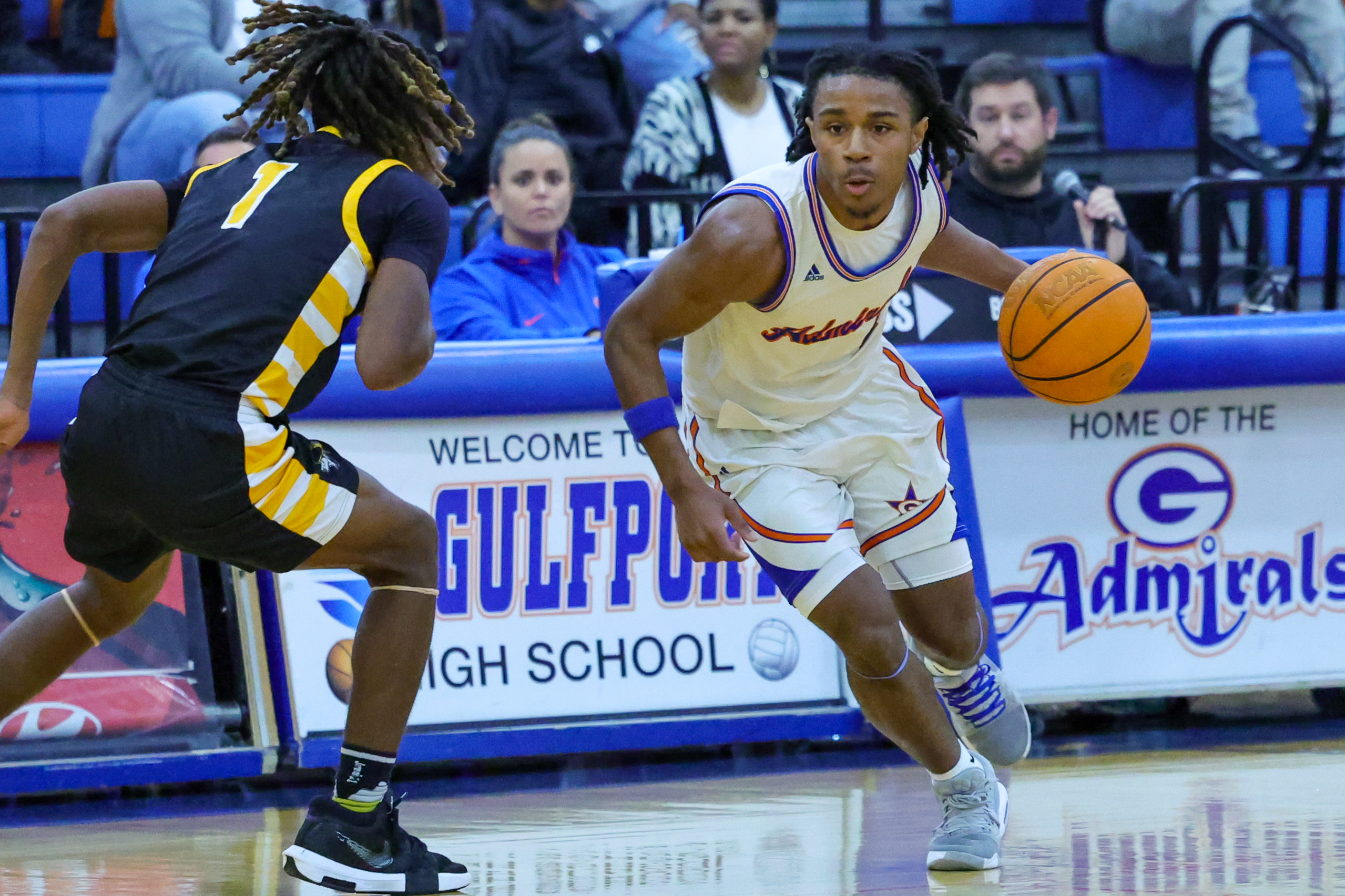 Prep Basketball: Greyhounds welcome Admirals in key Region 4-7A contest Tuesday night