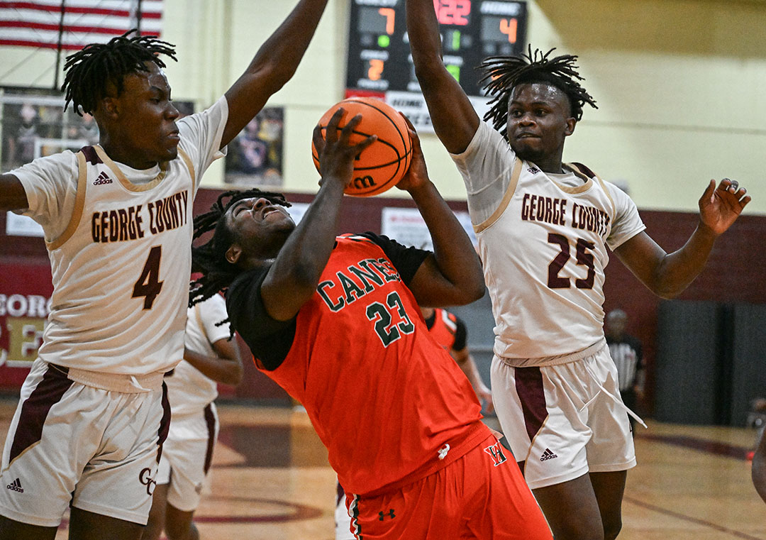 Prep Basketball: Hurricanes and Hattiesburg face off in “Sonic of South Mississippi Big Game of the Week”