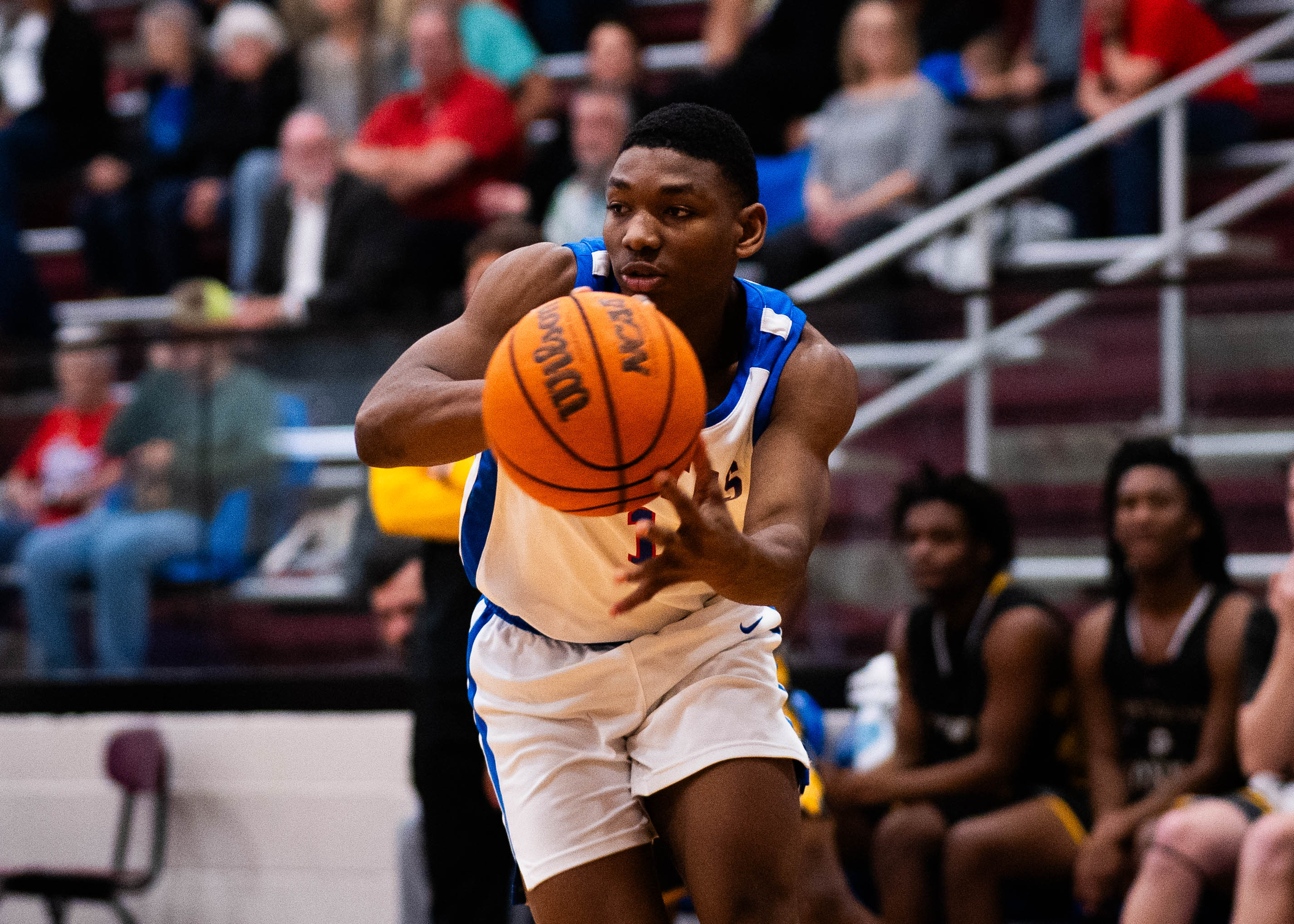 Prep Basketball: It’s smooth sailing for Pirates into second round of Class 4A South State playoffs