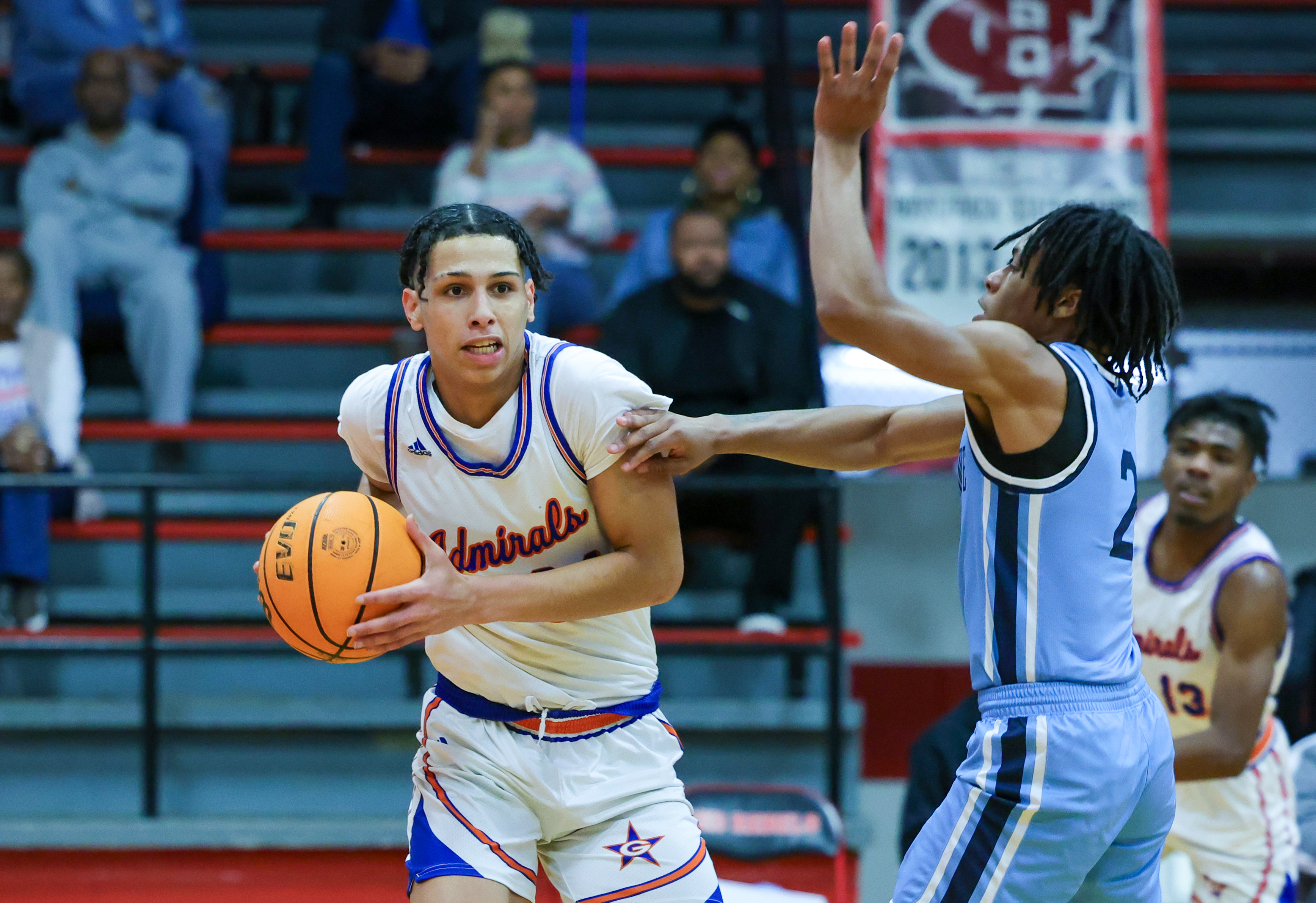 Prep Basketball: Admirals sail into Region 4-7A tourney finals after dispatching St. Martin 60-35