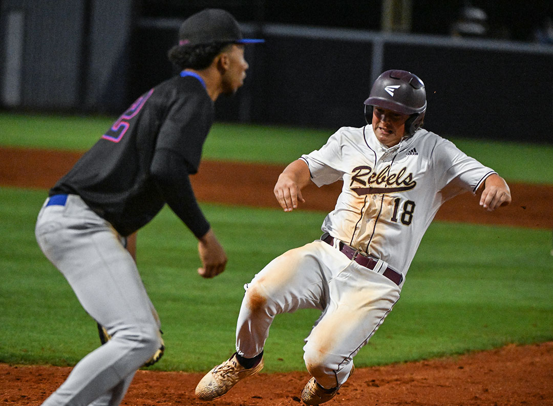 Prep Baseball: Rebels slip past Panthers 2-1 to maintain the top spot in Region 4-6A