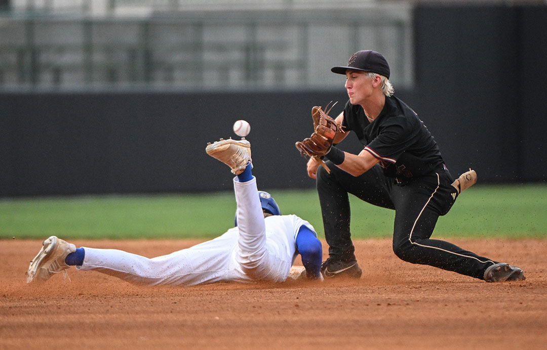 Prep Baseball: Saltillo rallies to stun George County 4-3 in eight frames in game one