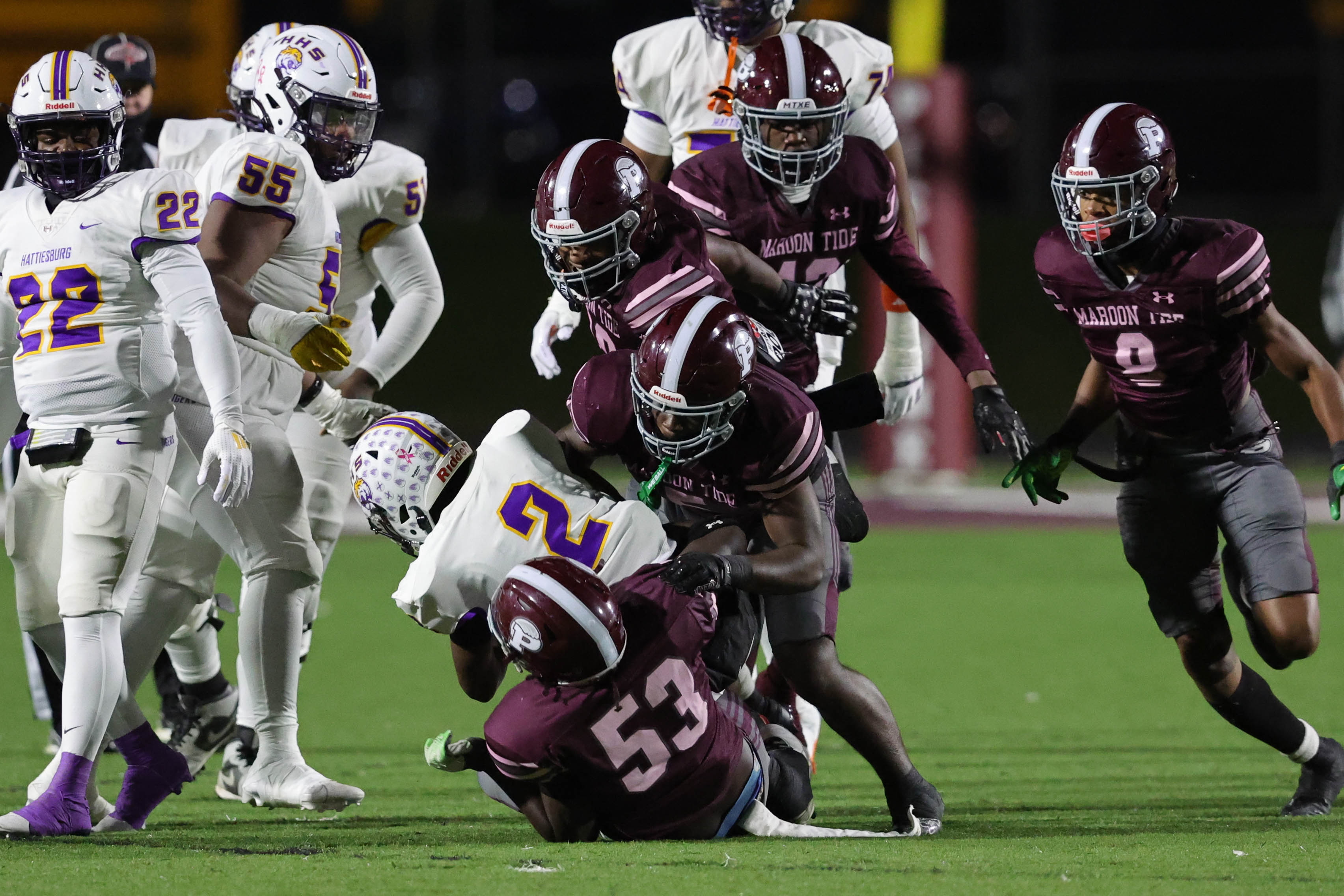 Prep Football: Pair of versatile lineman earn “honorable mention” status on “Sweet 16 in the Southern 6” list