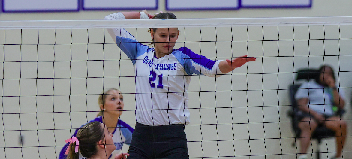 Ocean Springs senior standout Hoffmayer gets first “Baria Law Firm Game Ball of the Week”