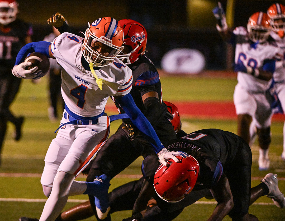 Prep Football: Gulfport pounds Pascagoula 53-13 Friday night