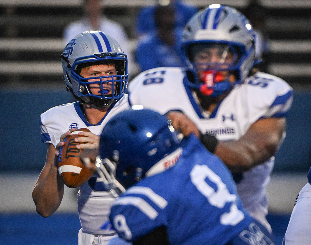 Prep Football: Renewal of Panther-Greyhound rivalry is the “Vertical Raise Game of the Week”