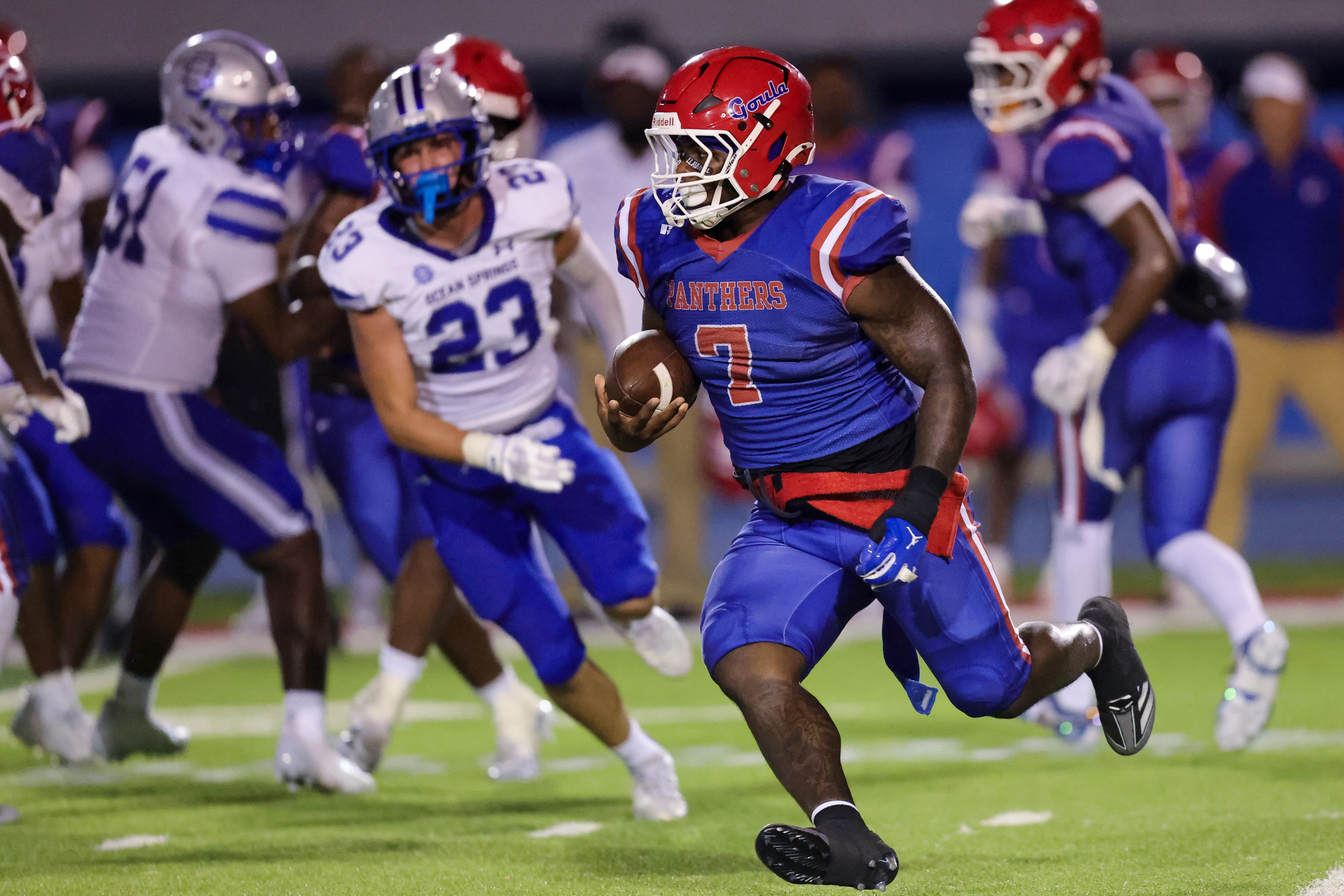 Prep Football: Pascagoula’s Loper is the “Southern Six Senior Spotlight” sponsored by Burnham Drugs
