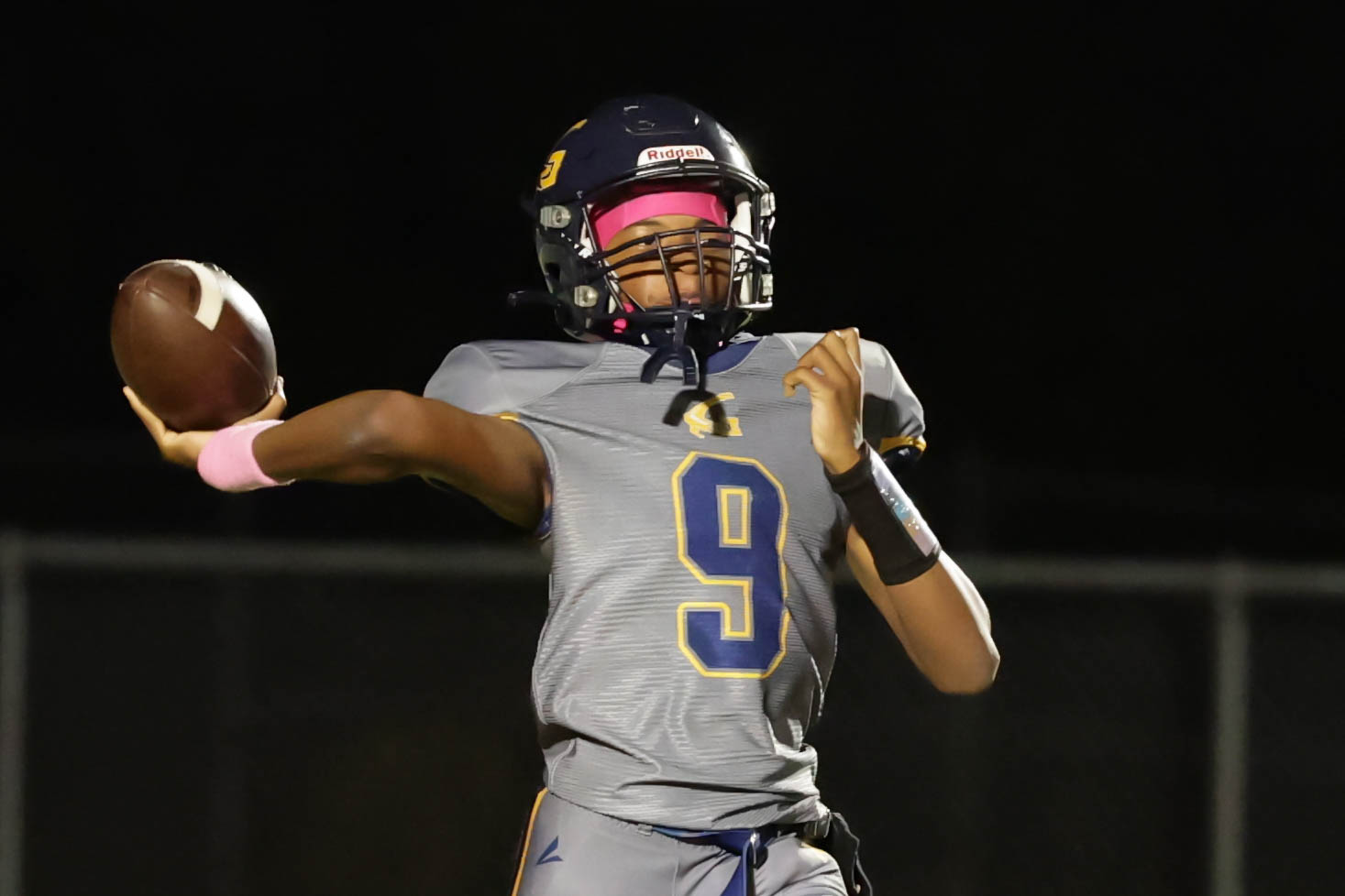 Prep Football: Two teams that played for state titles last year suddenly going in different directions