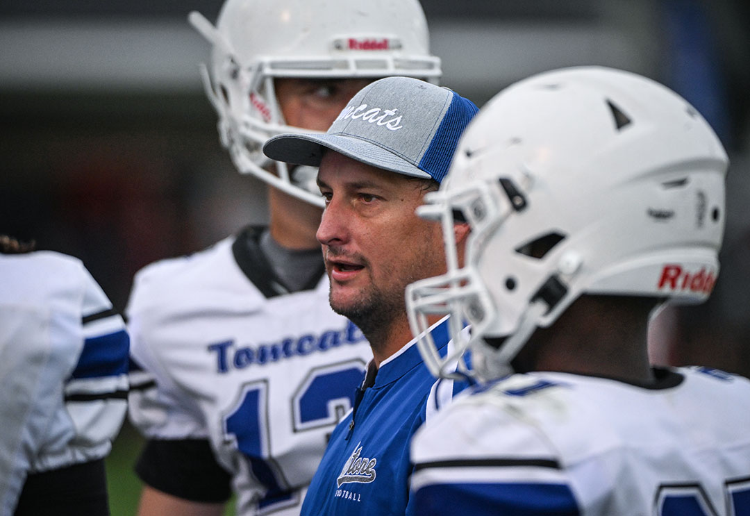 Prep Football: “Friday Night rewind” — Here are 7 things we noticed in the “Southern 6” last week