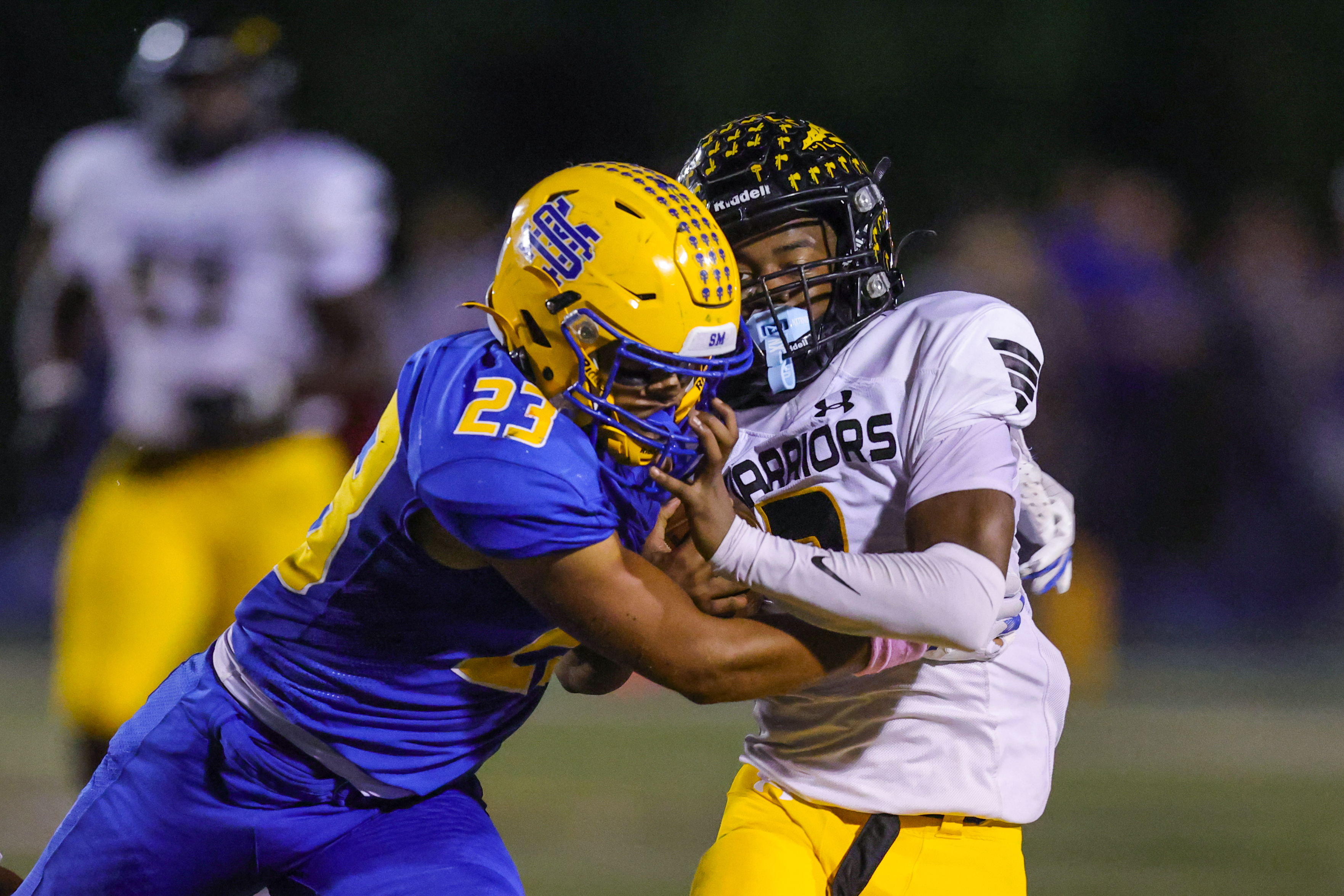 Prep Football: Warriors continue dominance over Yellow Jackets with 46-10 win