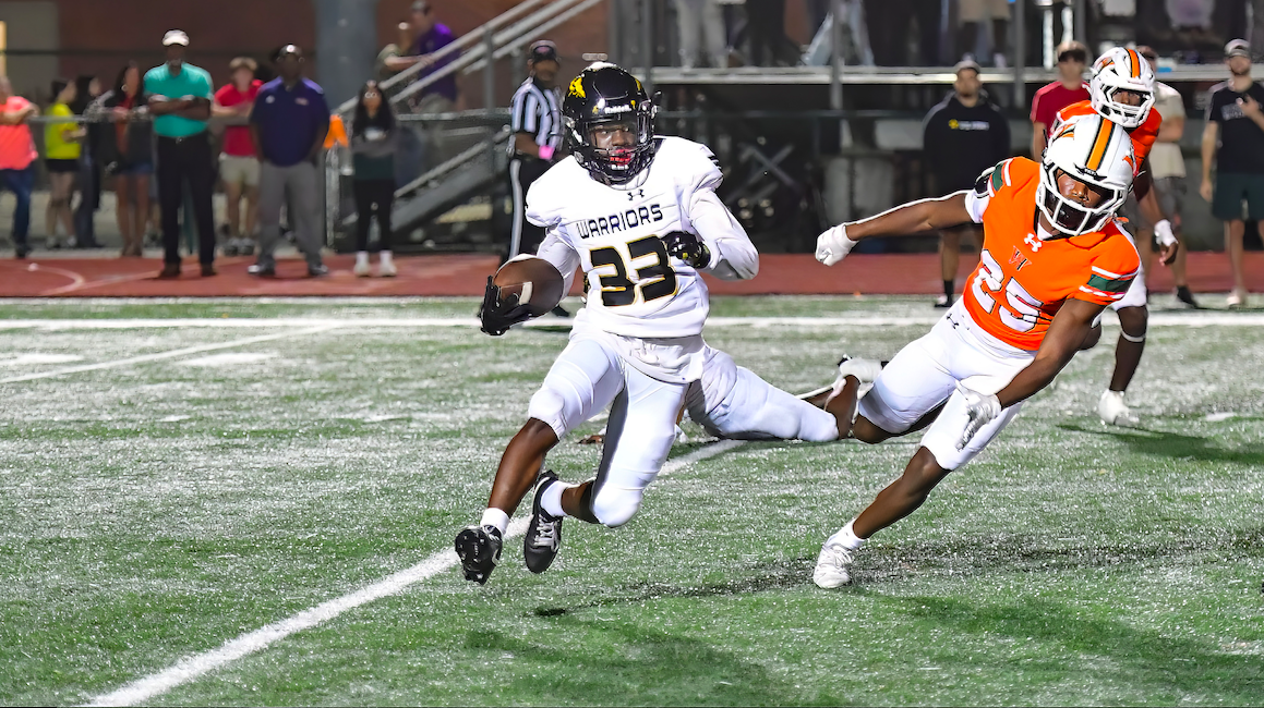 Prep Football: D’Iberville remains unbeaten with 25-7 win over West Harrison