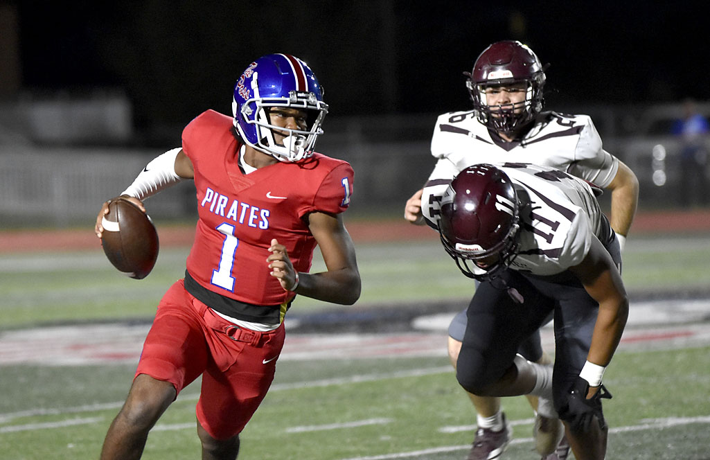 Prep Football: Pass Christian hosts South Pike in “Vertical Raise Game of the Week” as playoffs start