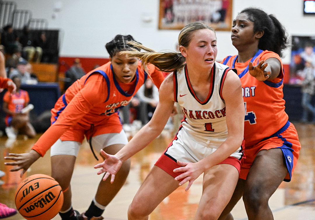 Prep Basketball: Lady Hawks knock off visiting Gulfport 48-39