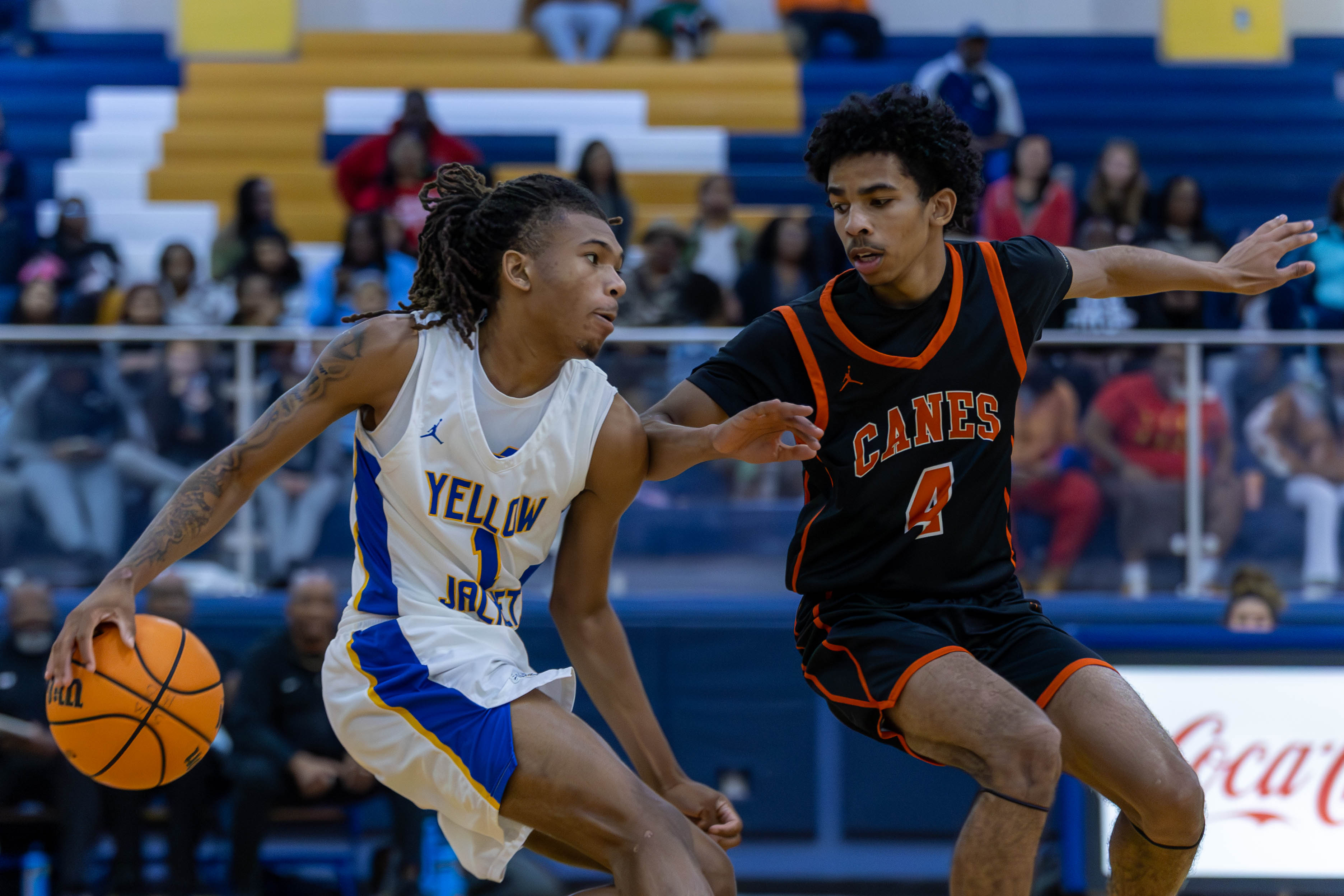Prep Basketball: Yellow Jackets hand Hurricanes first loss in Region 4-7A upset