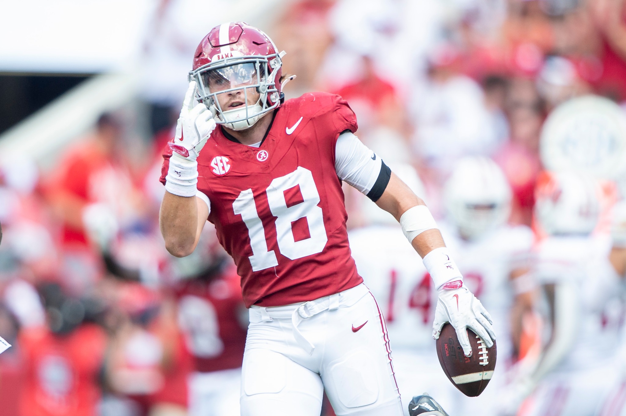 Prep Football: Former Greyhound standout Hubbard honored for his play by the SEC this week