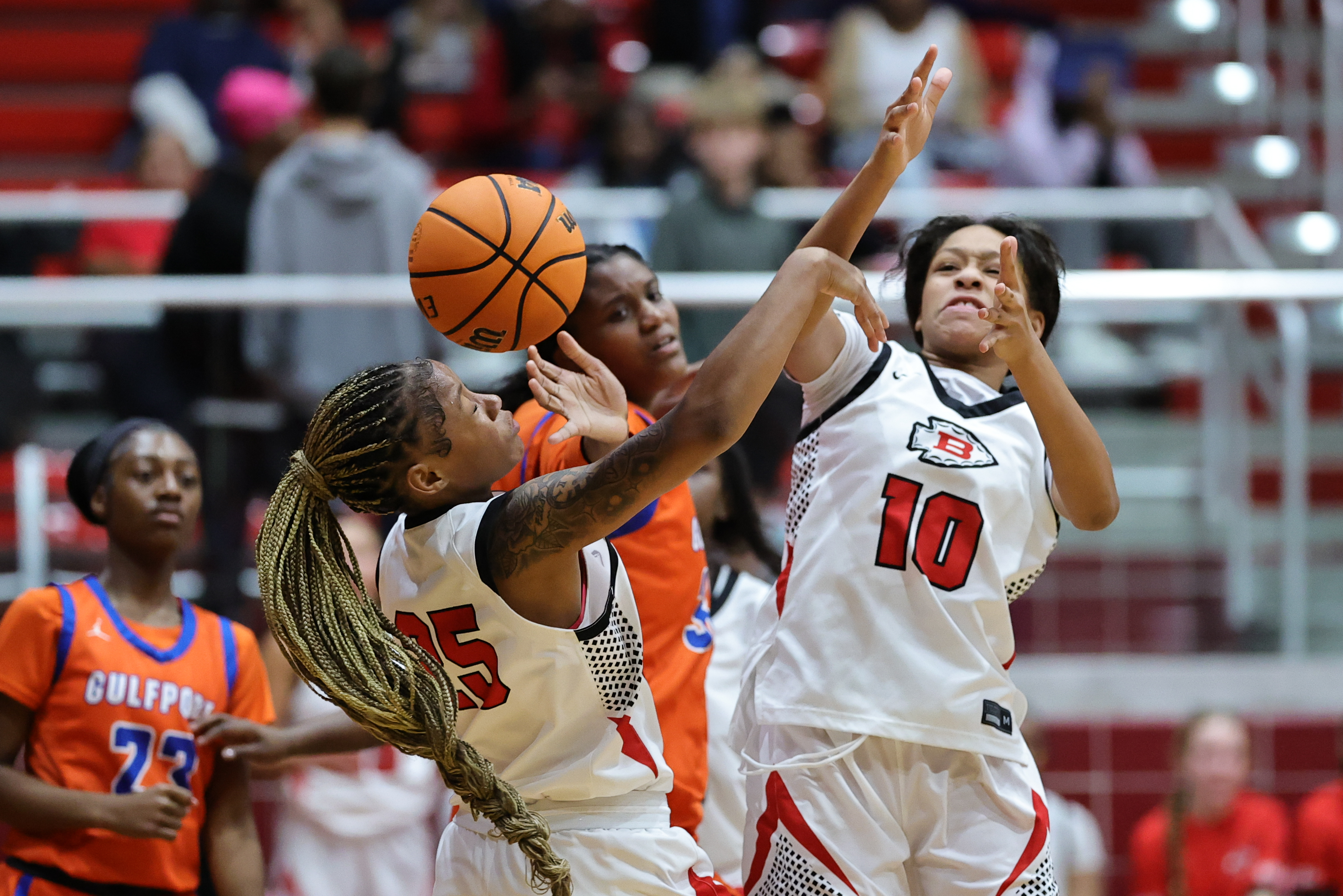 Prep Basketball: Lady Indians continue recent region dominance with 51-7 thumping of Gulfport