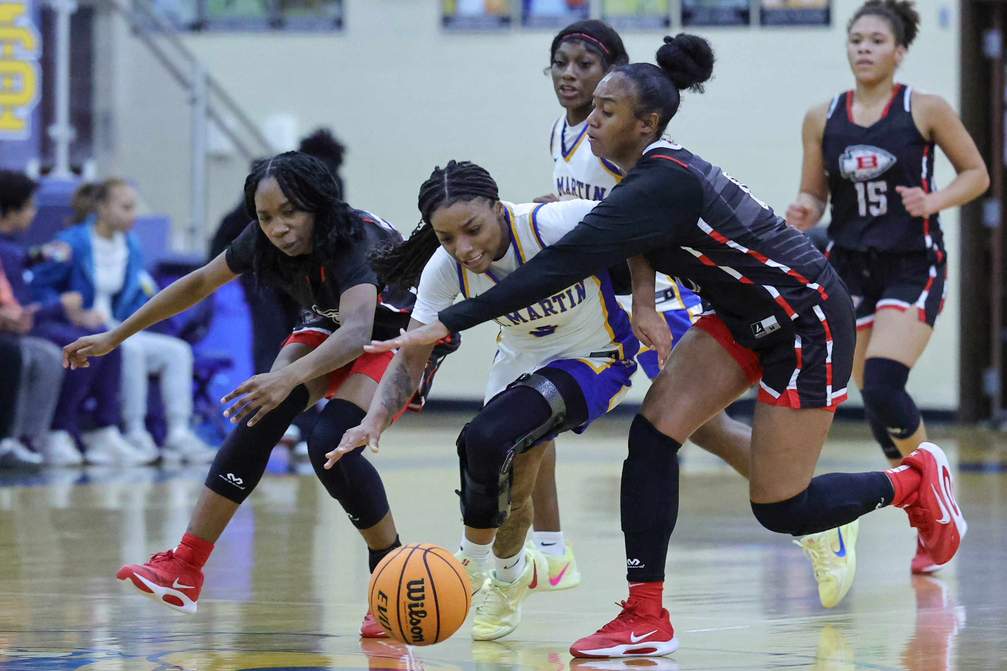 Prep Basketball: Lady Indians demolish Lady Yellow Jackets 50-14 Tuesday night