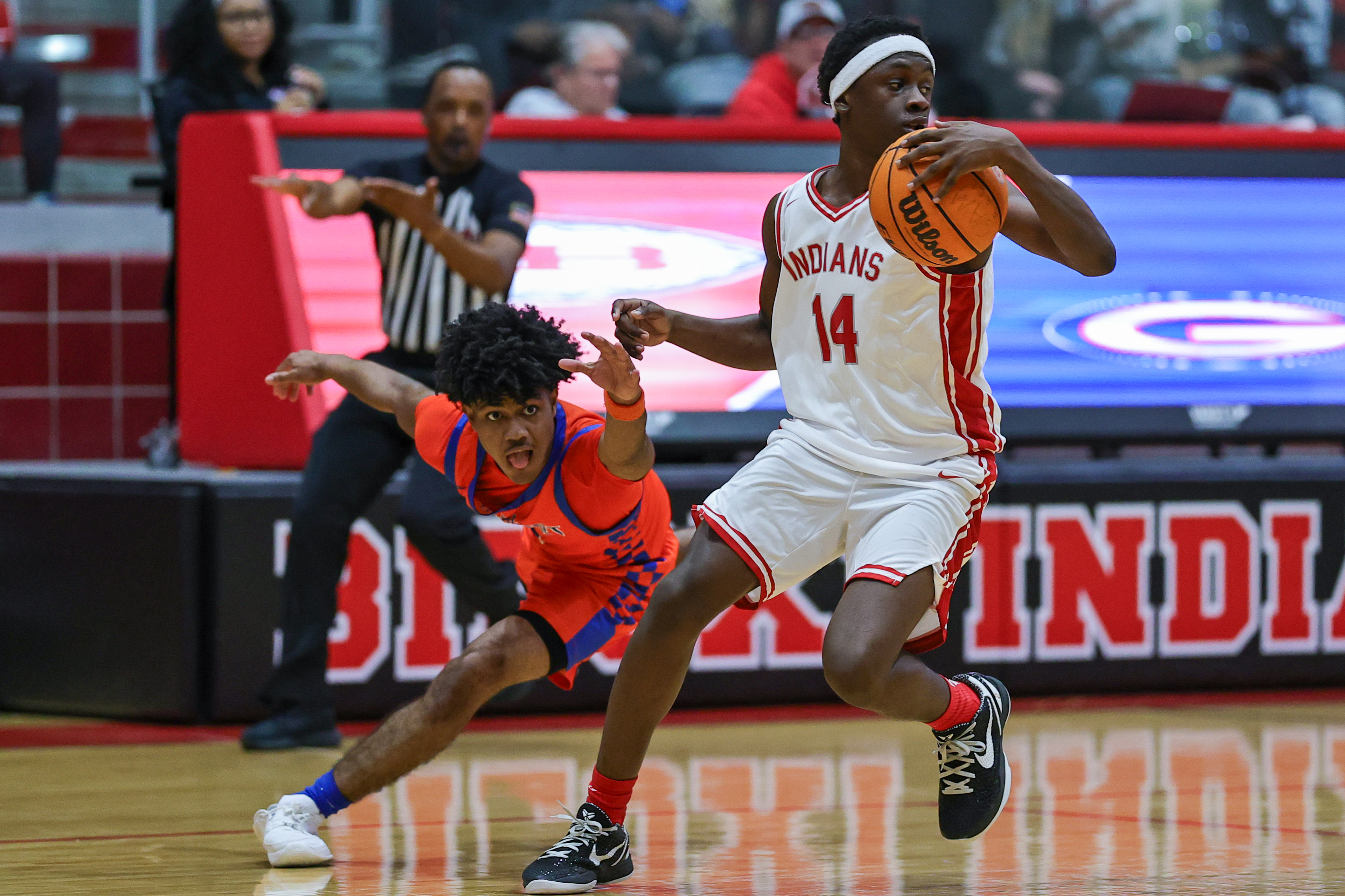 Prep Basketball: Admirals rally to nip arch-rival Indians 62-60 Friday night