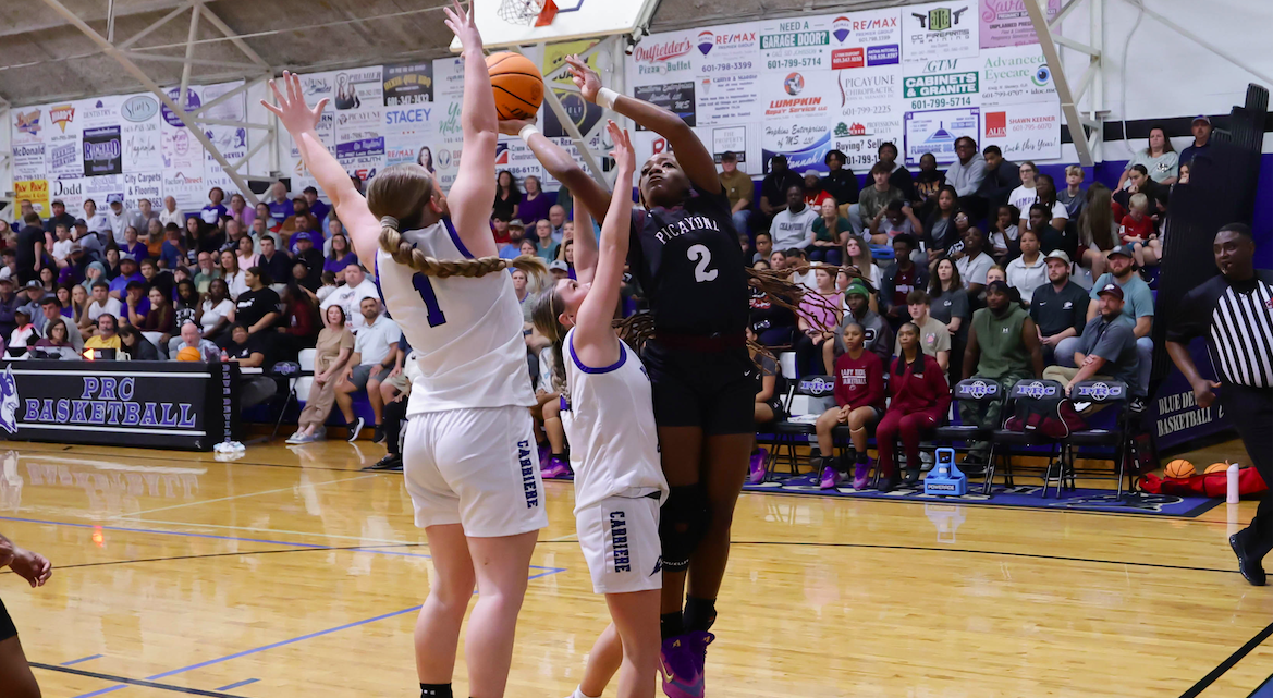 Prep Basketball: Lady Tide nips Lady Devils 64-63 in overtime Friday night