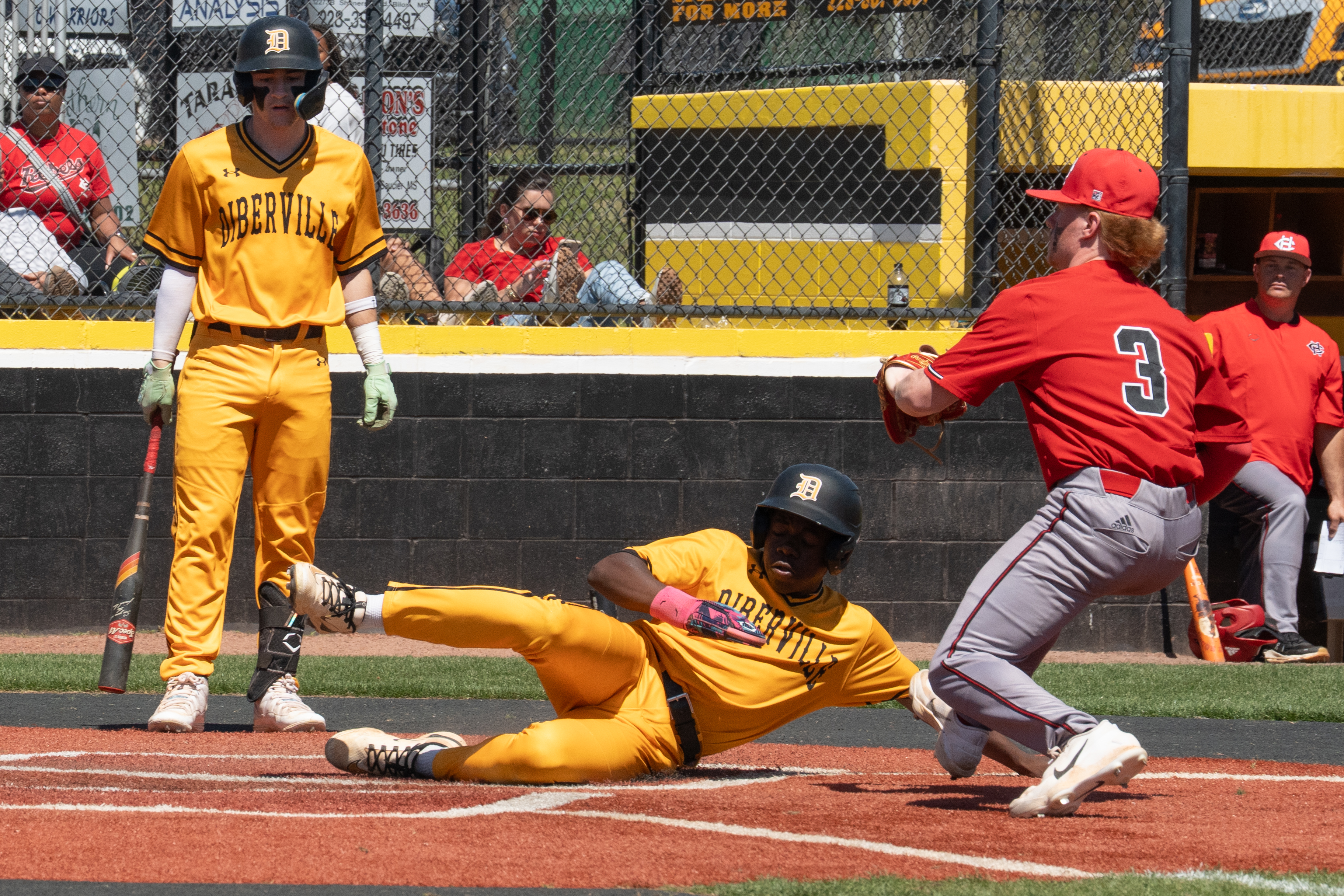 Prep Baseball: Warriors sweep away Red Rebels with walk-off win Saturday afternoon