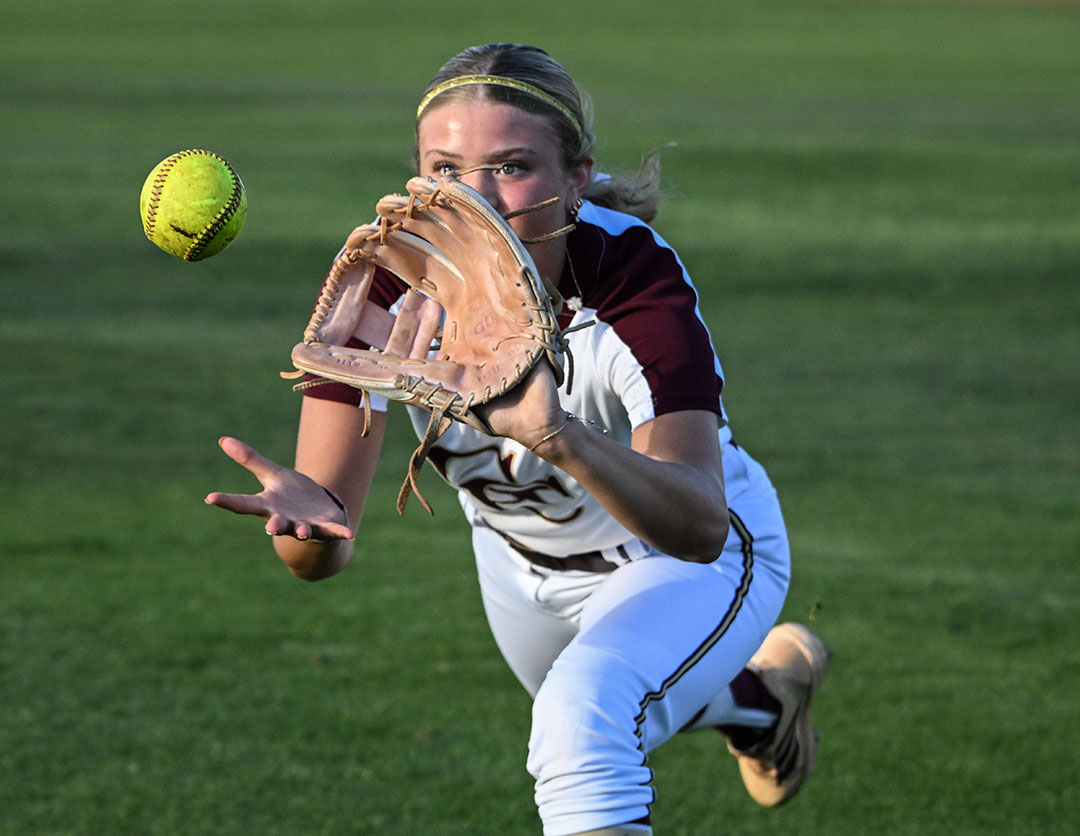 Prep Softball: George County takes yet another region crown with 11-0 thumping of West Jones