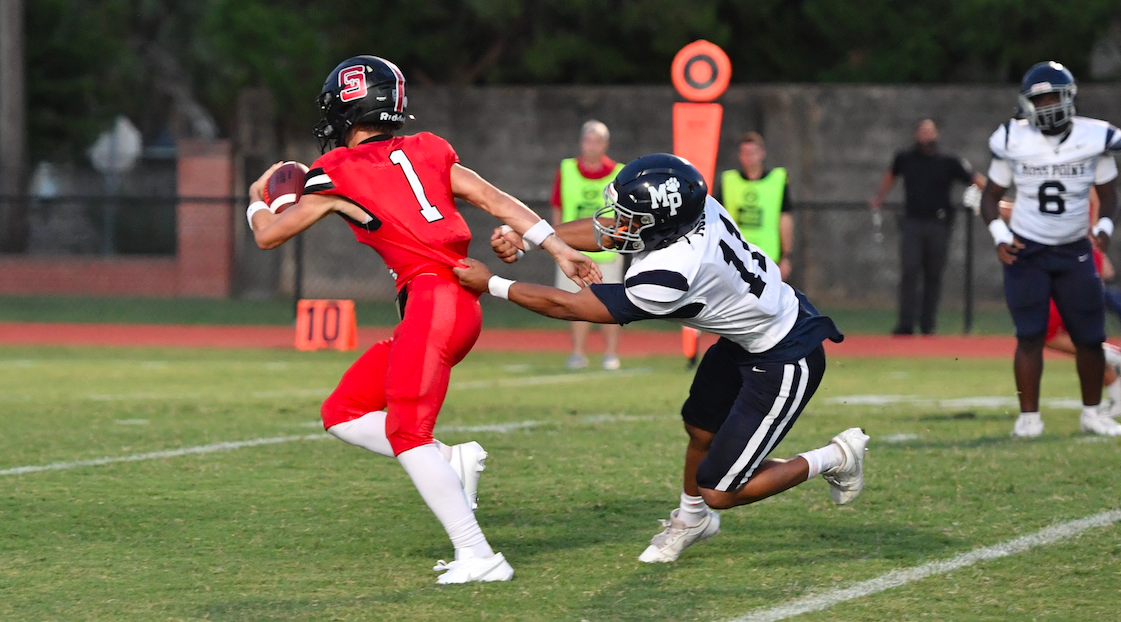 Prep Football: St. Stanislaus rocks visiting Moss Point 33-12