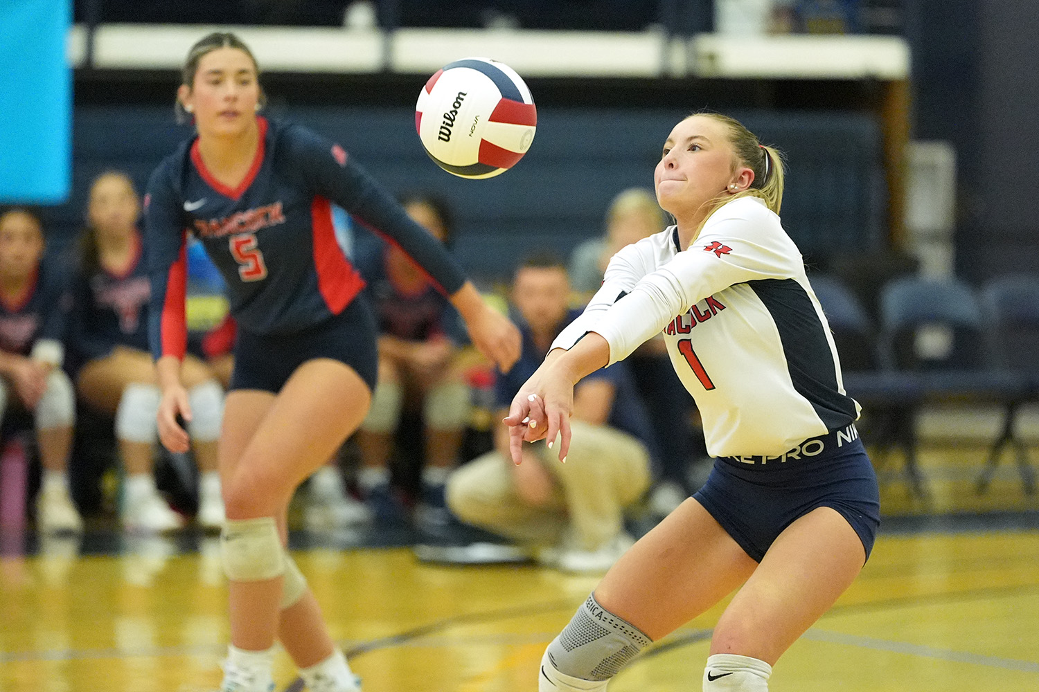 Prep Volleyball: Center Hill turns back Hancock in five sets for Class 6A state title